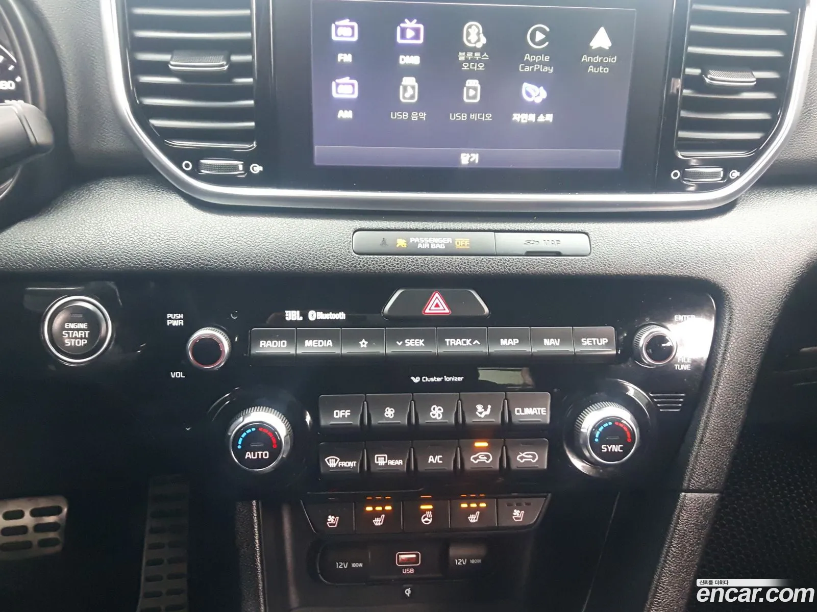 Kia Sportage the Bold 2019 — 19