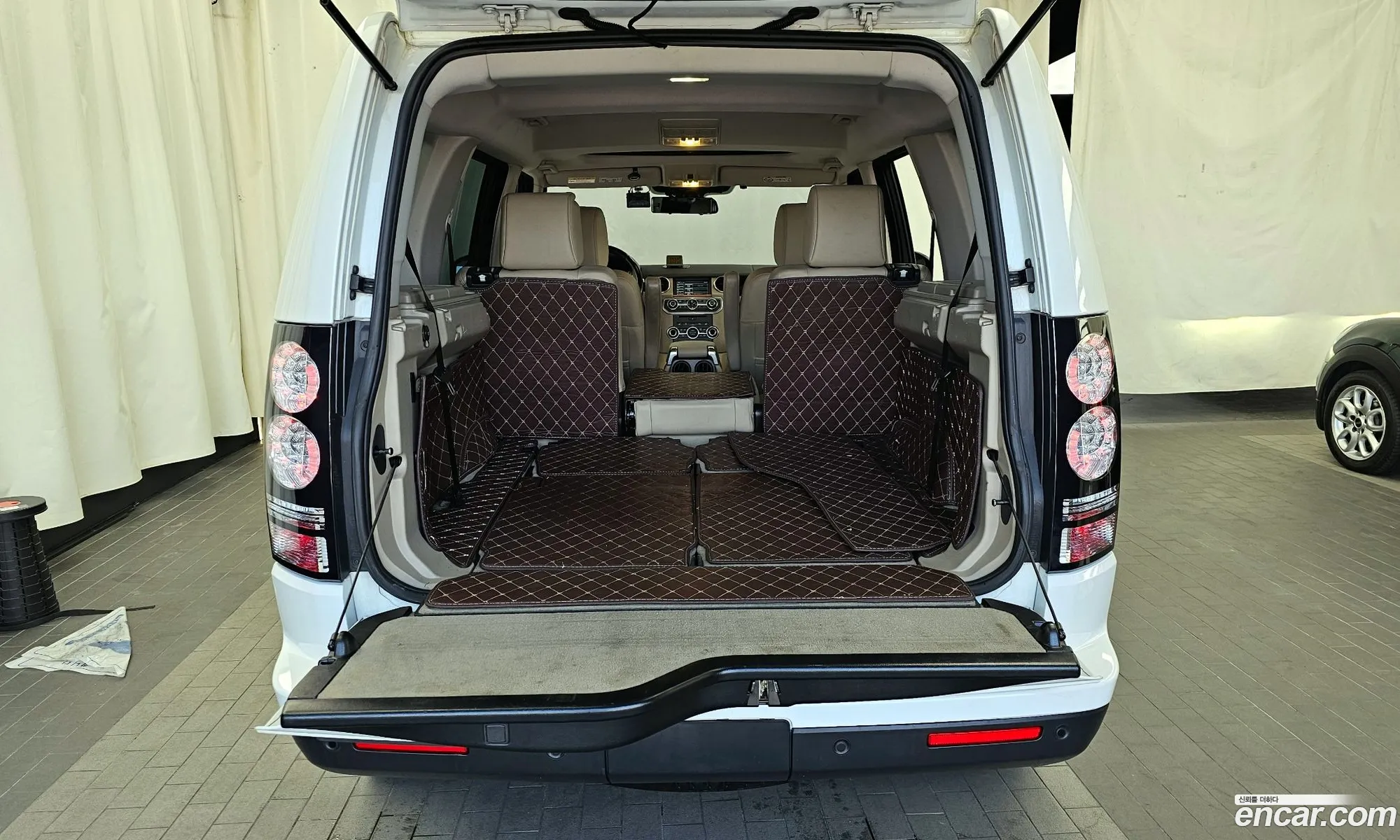 Land Rover Discovery 4 2014 — 16