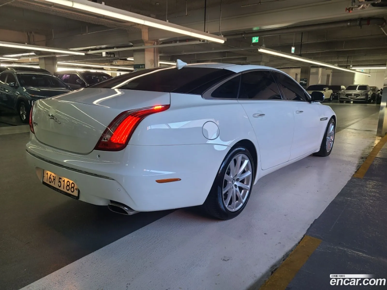Jaguar XJ 2013 — 7