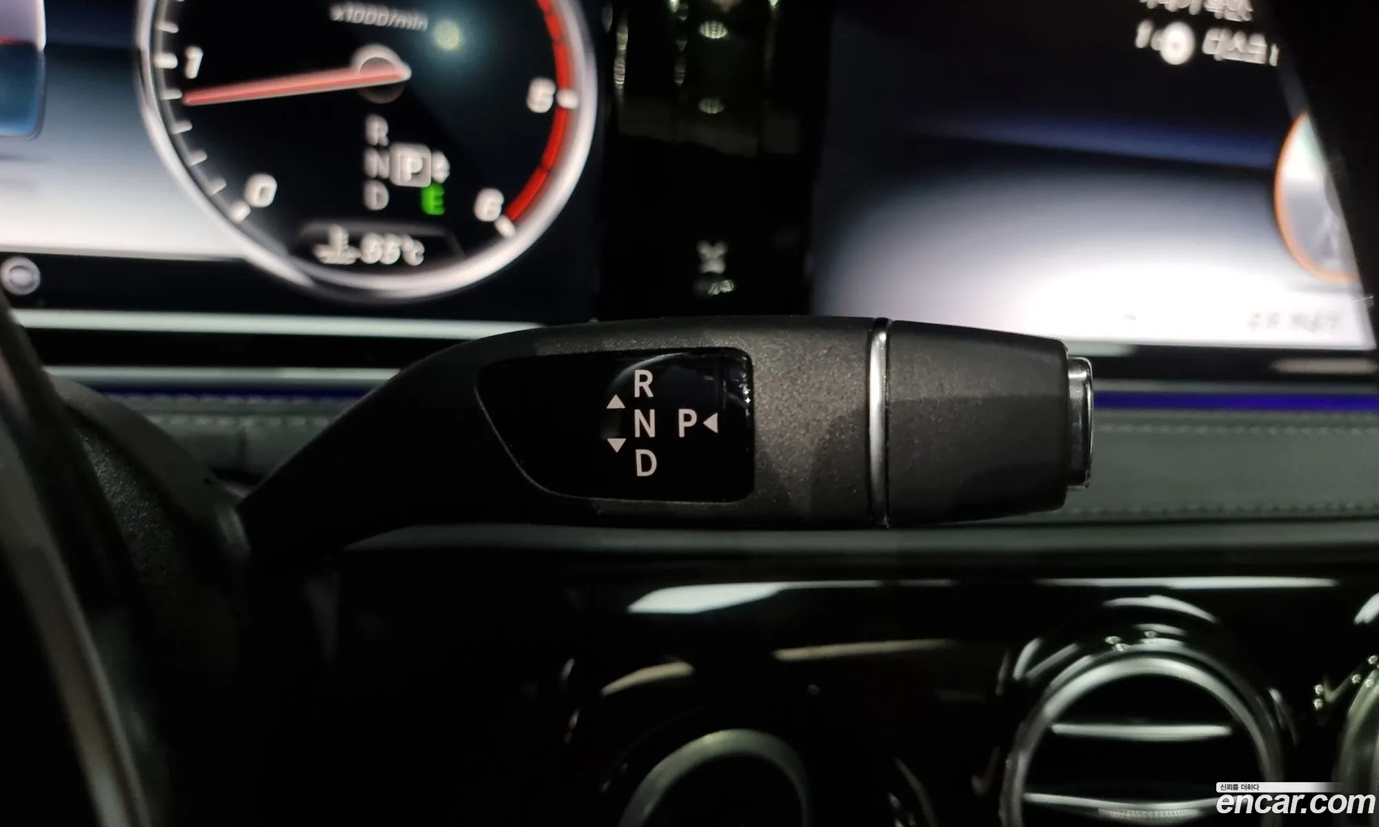 Mercedes-Benz S-Class W222 2014 — 17