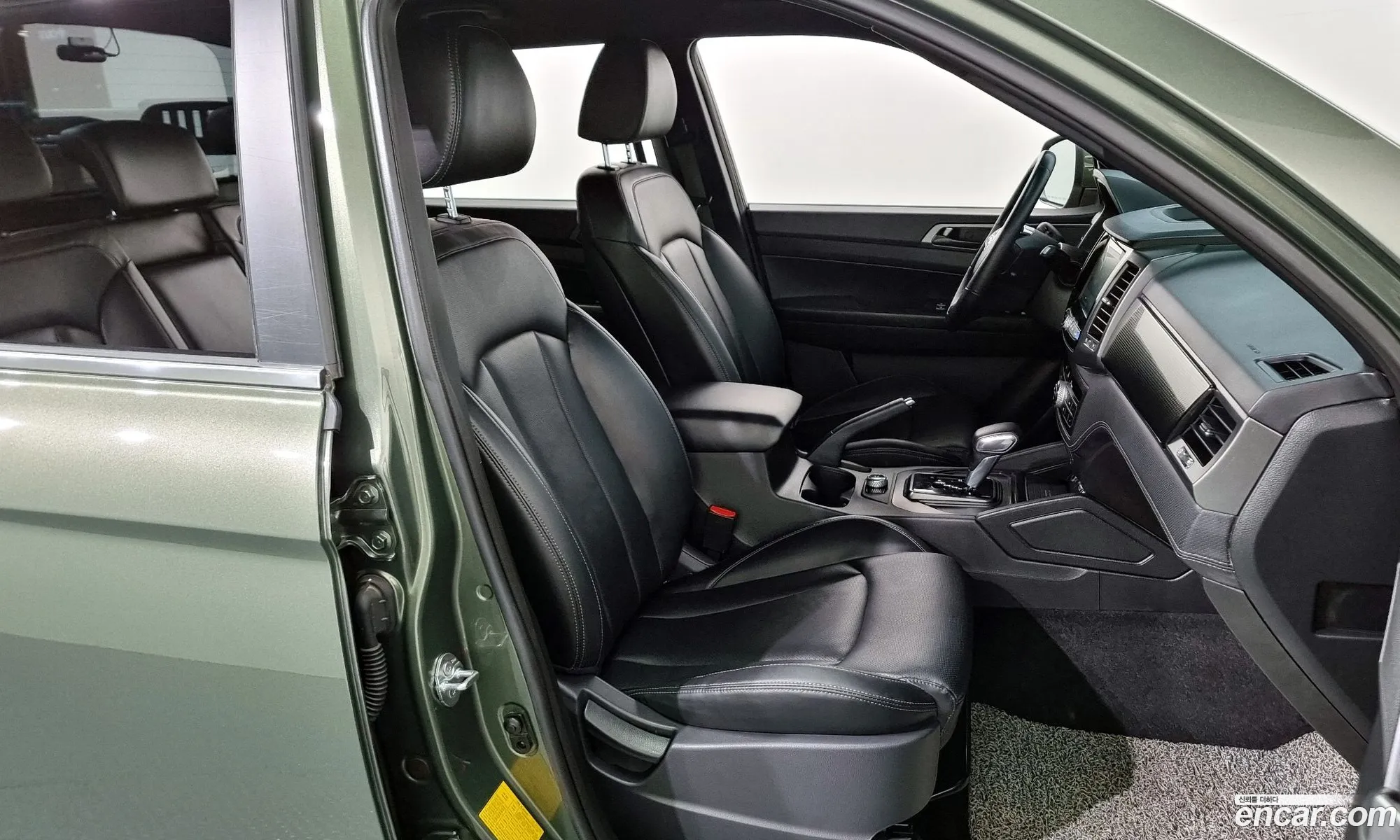 KG Mobility (SsangYong) Rexton Sports Khan 2023 — 5