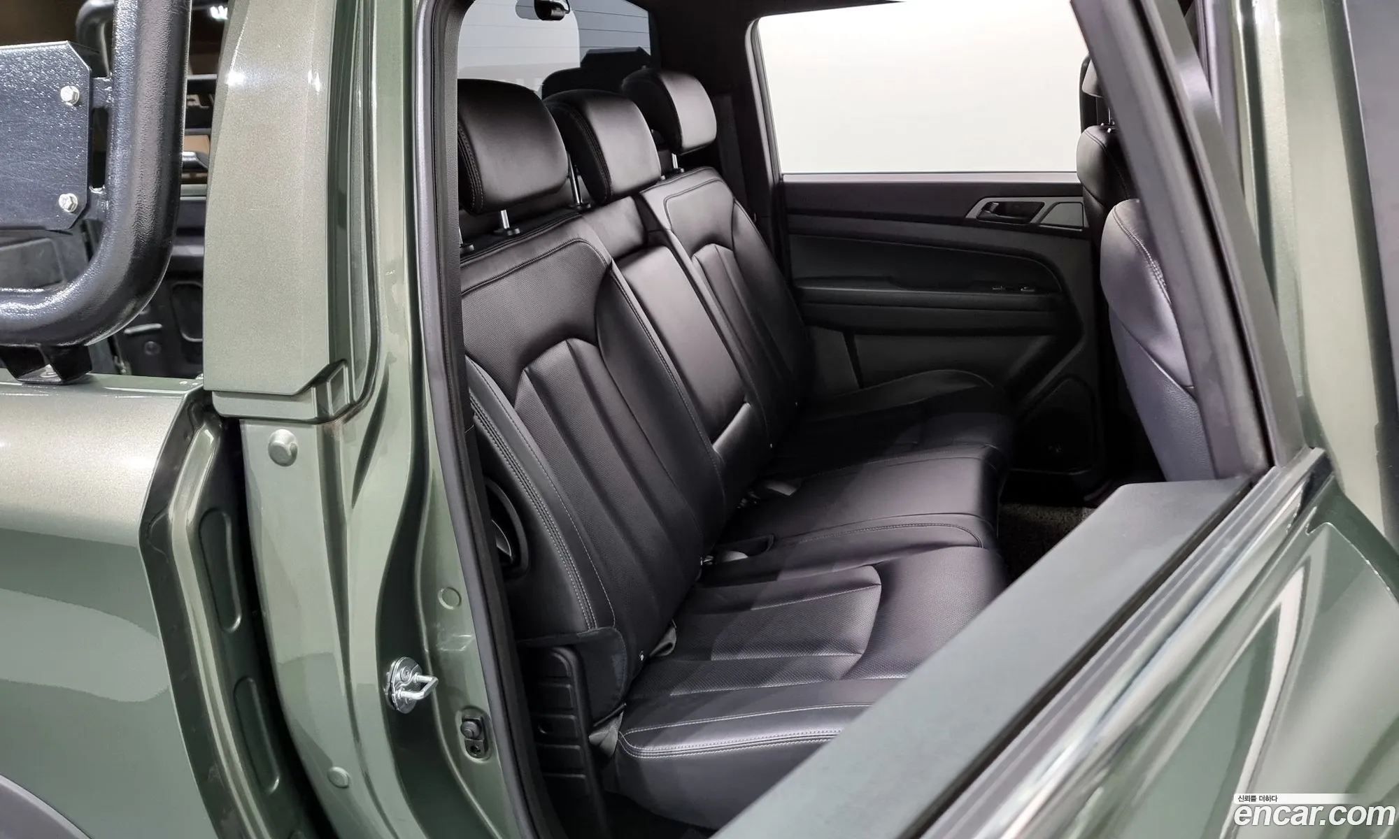 KG Mobility (SsangYong) Rexton Sports Khan 2023 — 14
