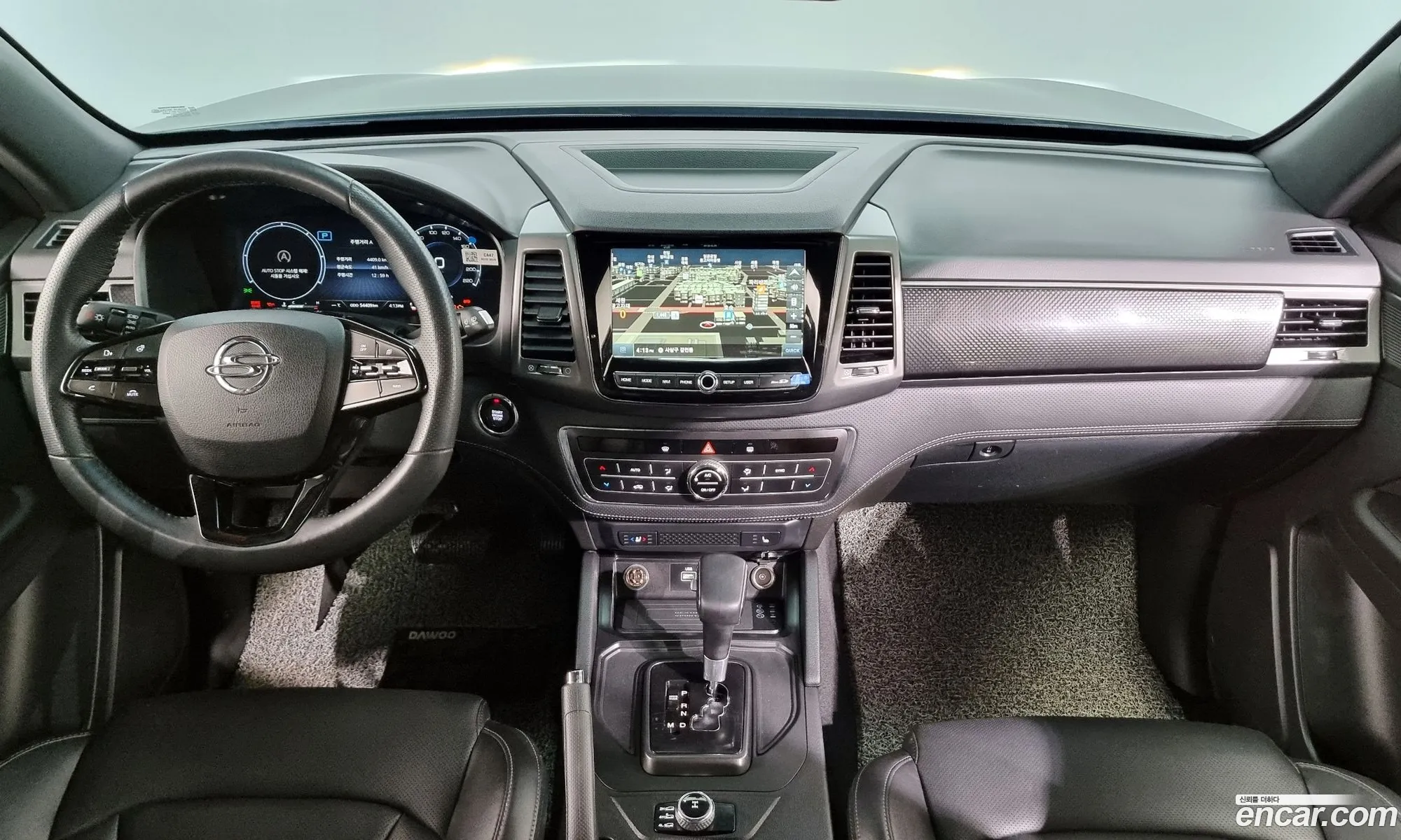 KG Mobility (SsangYong) Rexton Sports Khan 2023 — 16