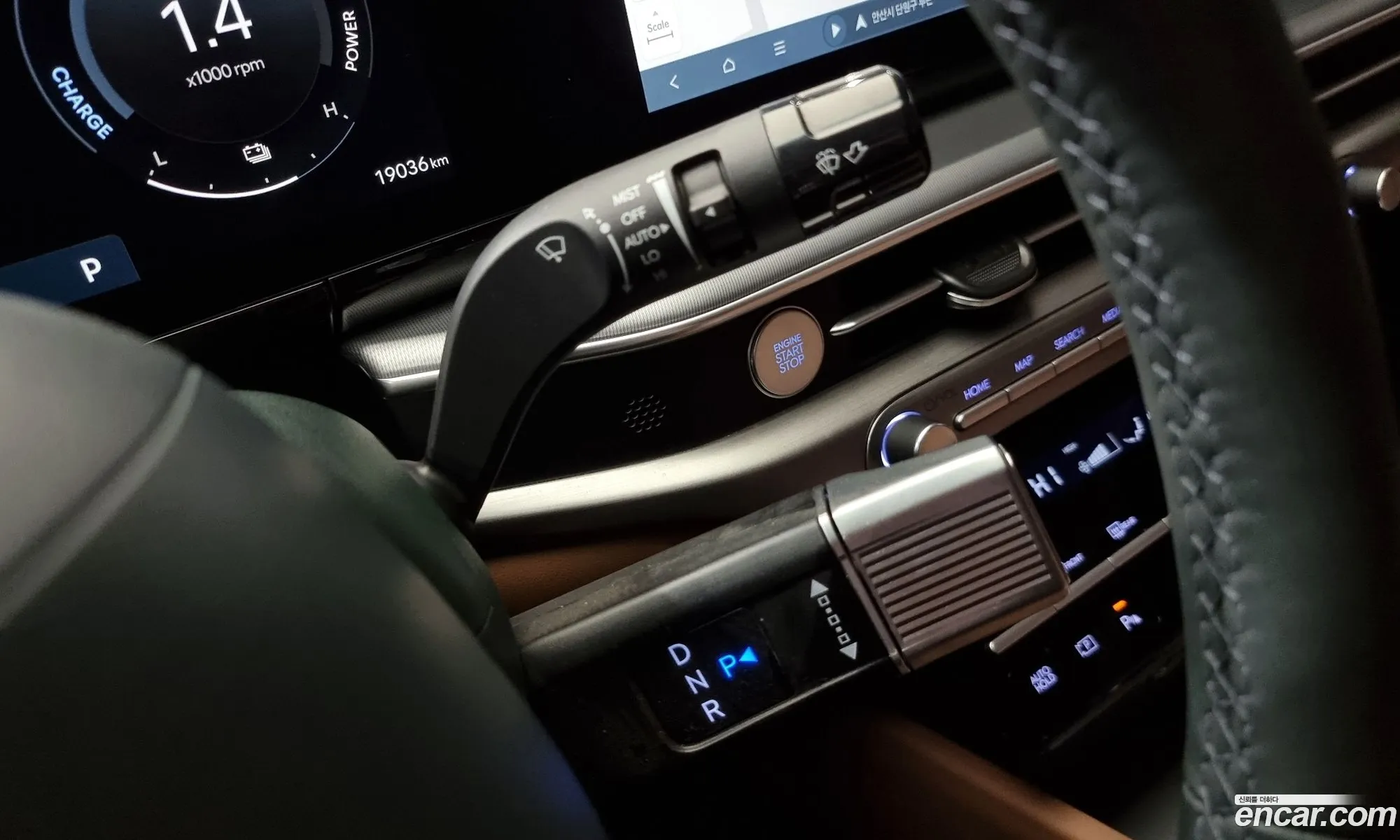 Hyundai Grandeur Hybrid 2023 — 17