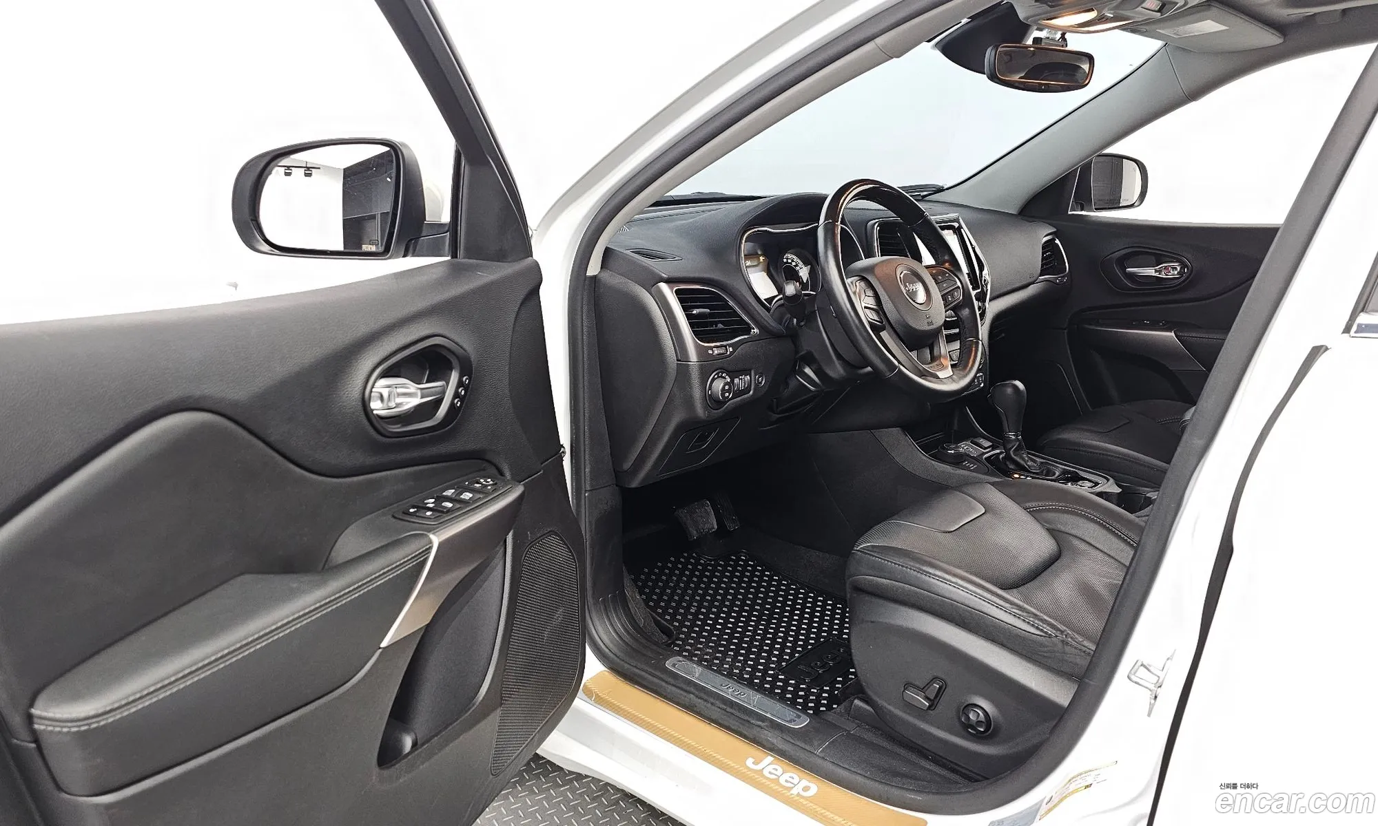 Jeep Cherokee 2021 1C4PJMJX8MD223352 — 14