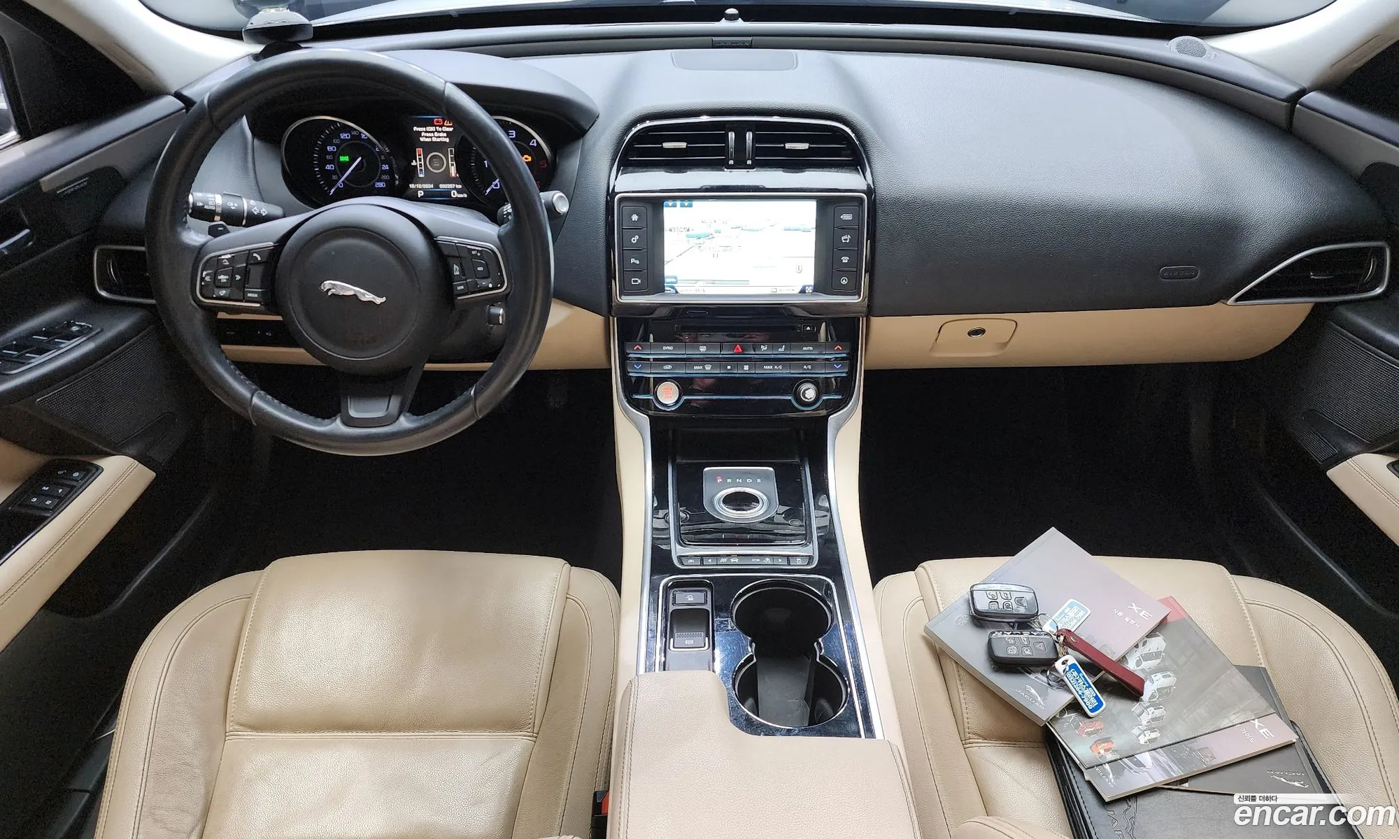 Jaguar XE 2016 SAJAB4BN2GA929157 — 18