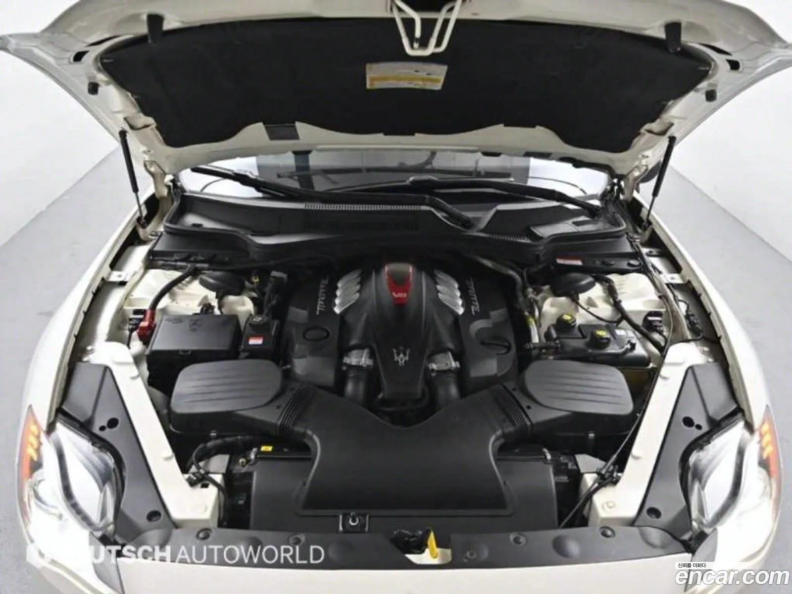 Maserati Quattroporte 2016 — 10