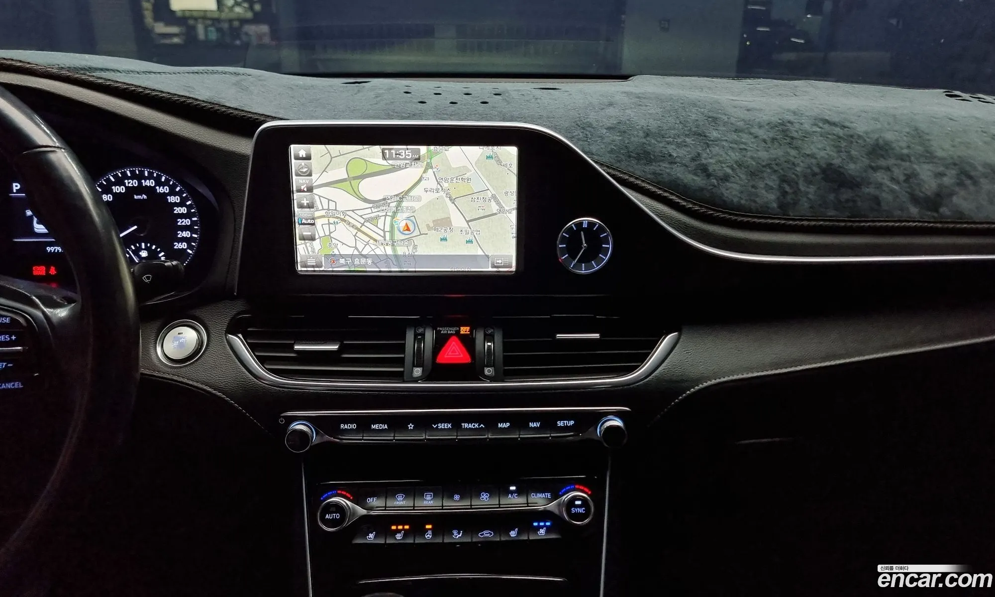 Hyundai Grandeur IG 2016 — 19