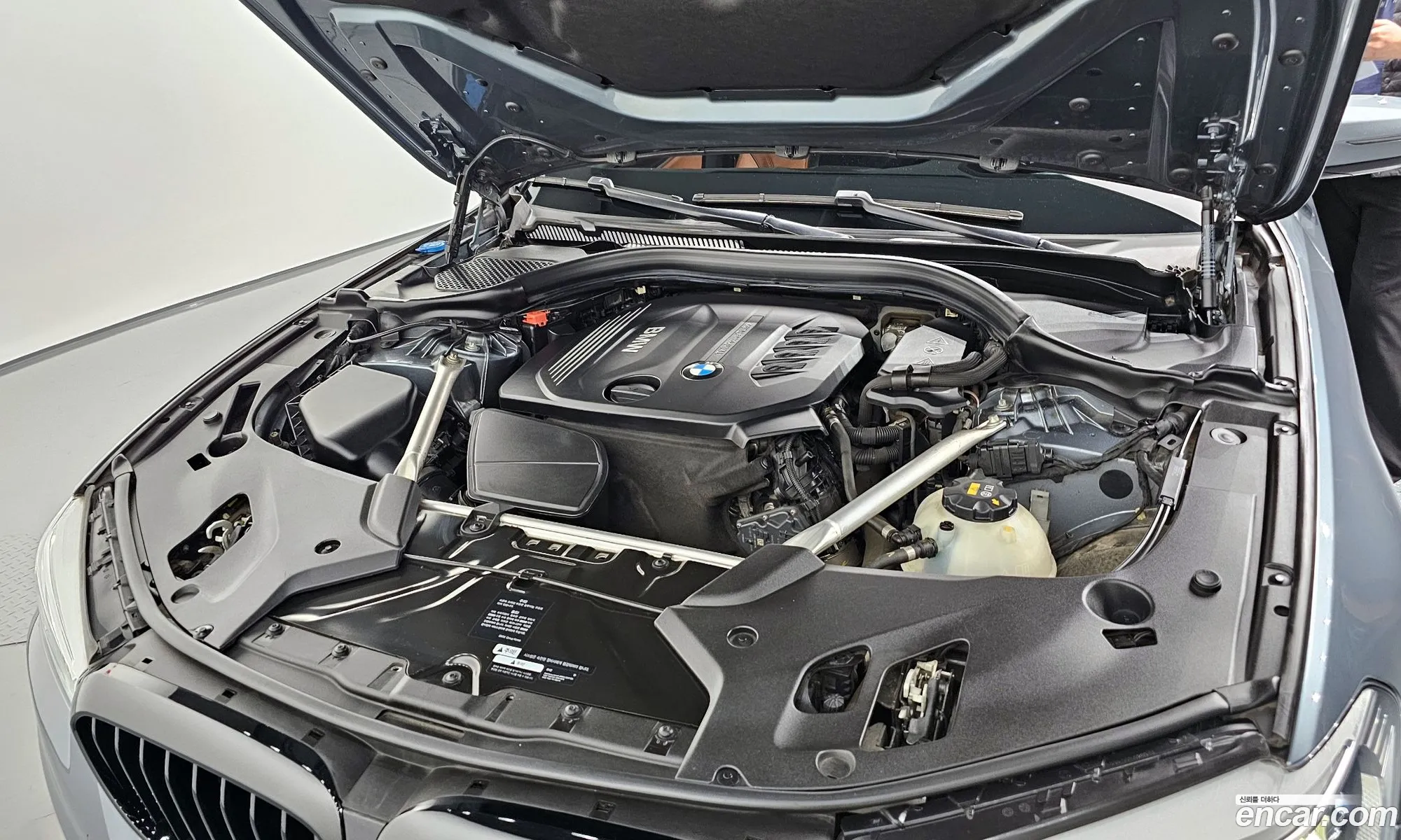 BMW 5 Series 2018 WBAJC3106JWB80269 — 15