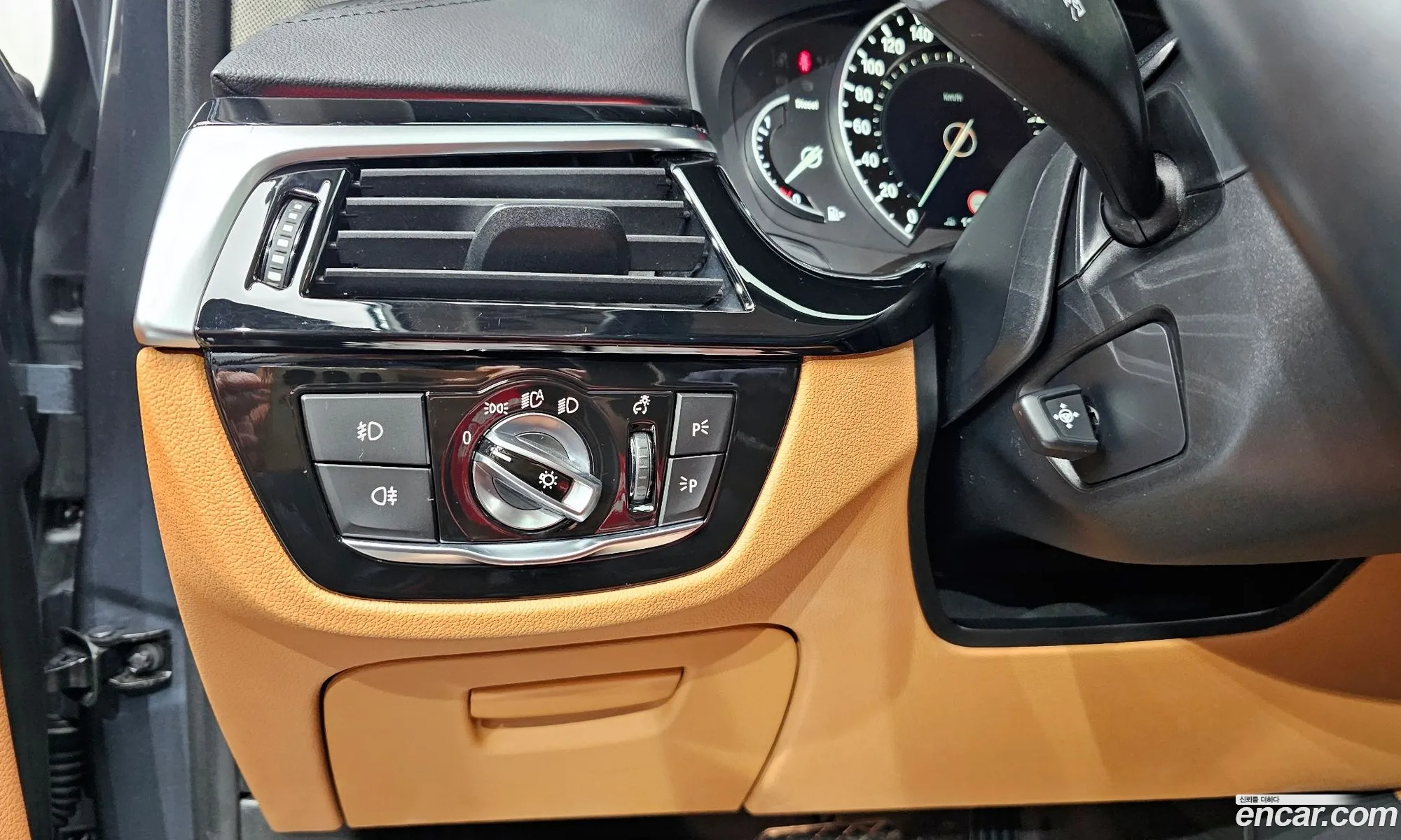 BMW 5 Series 2018 WBAJC3106JWB80269 — 13