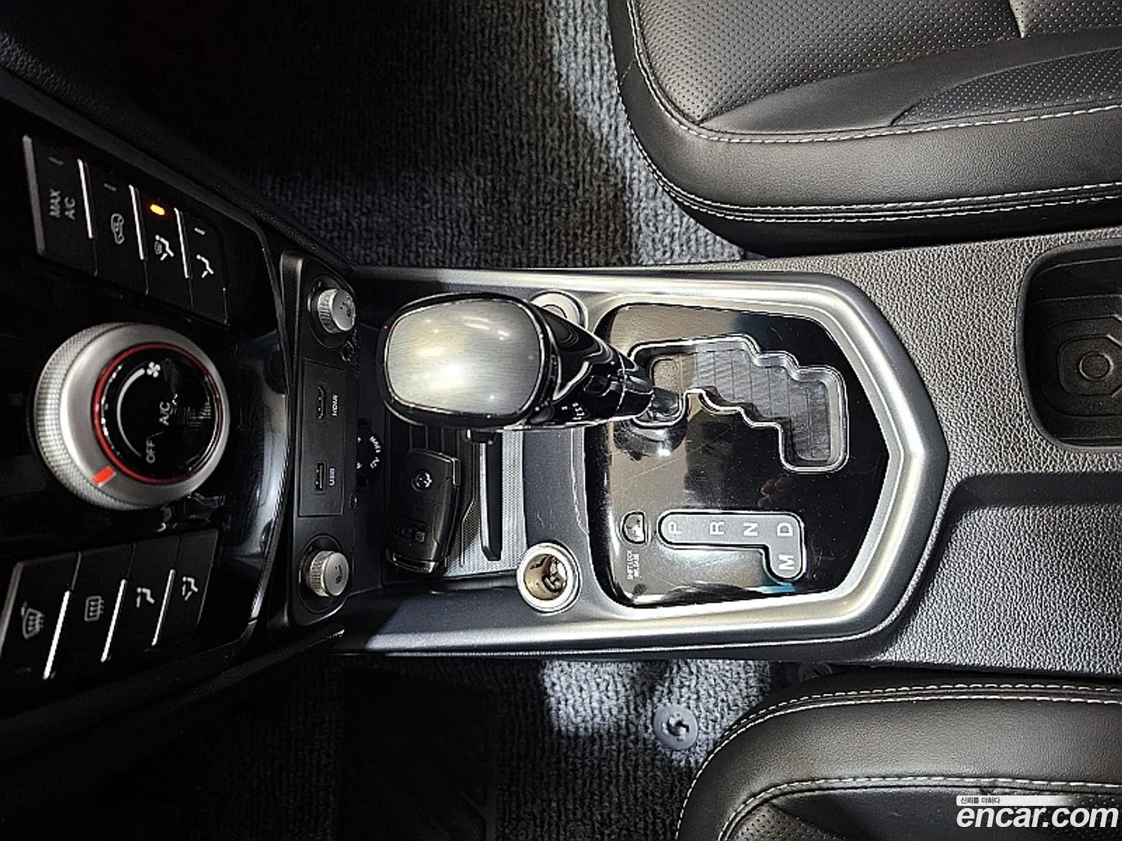 KG Mobility (SsangYong) Tivoli Armour 2017 — 2