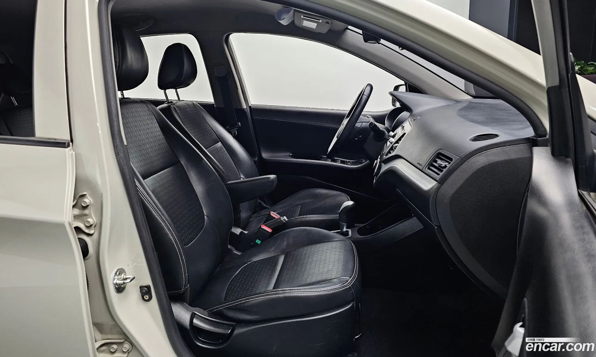 Kia Morning 2016 — 19