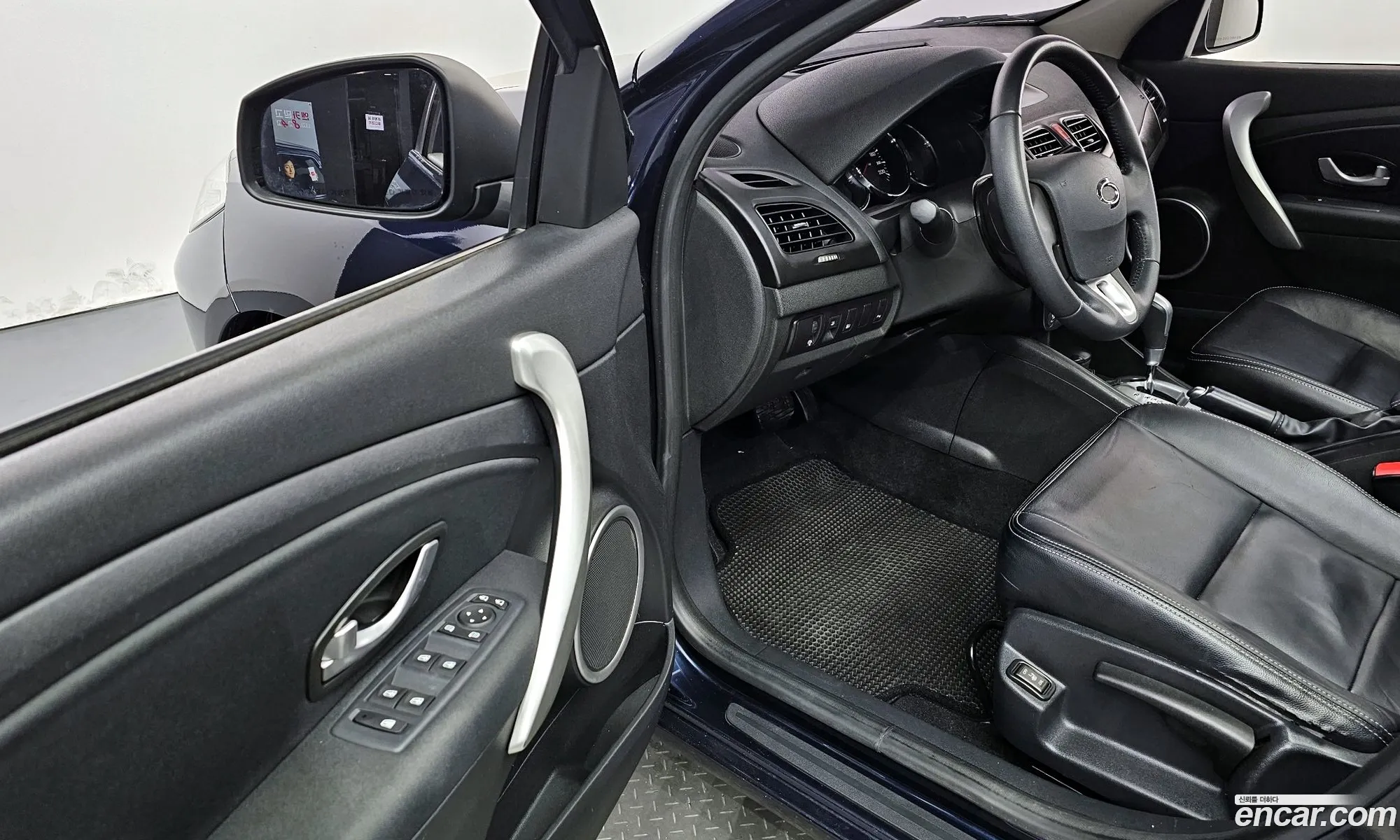 Renault Korea (Samsung) SM3 2009 KNMC4C2HMAP023767 — 14