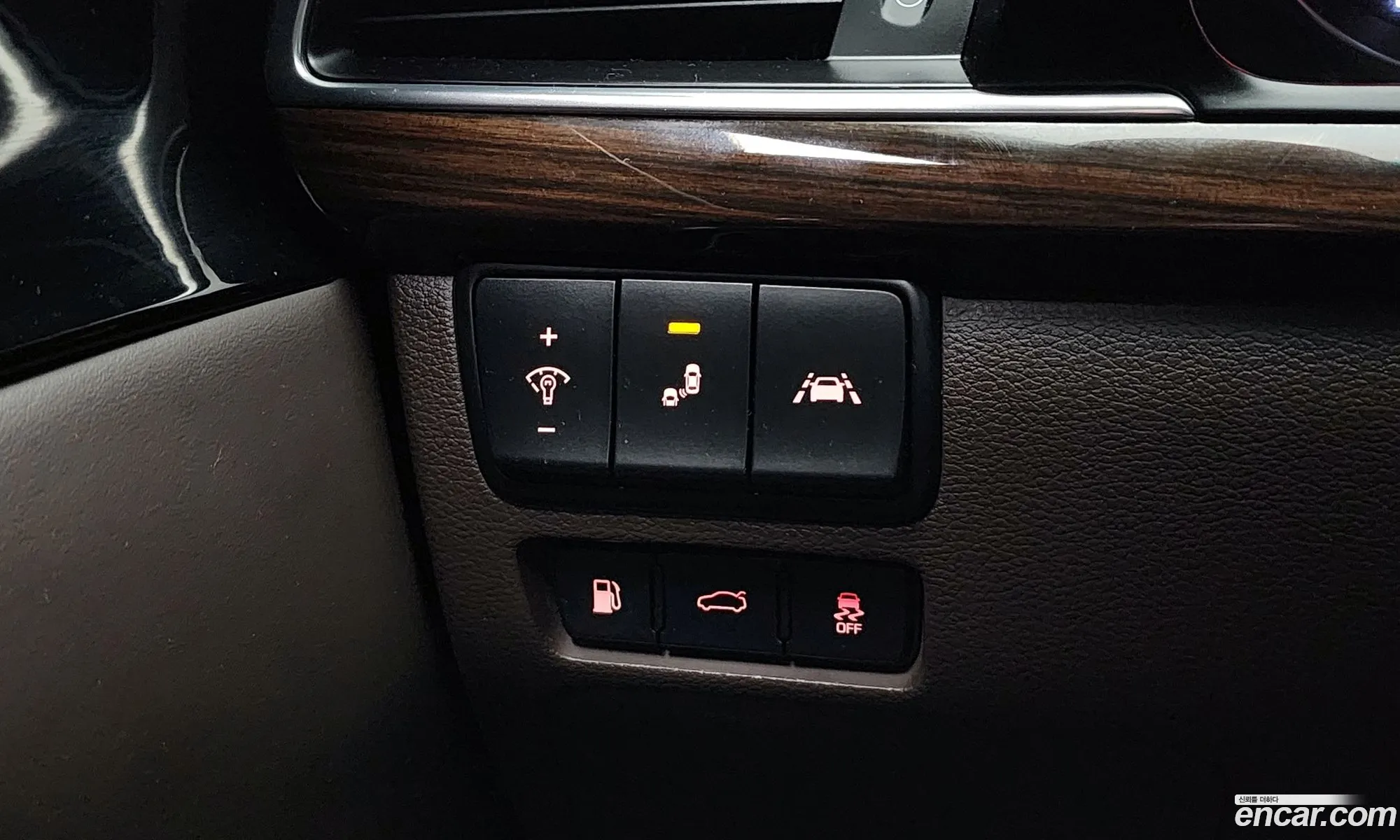 Kia K7 2019 — 6