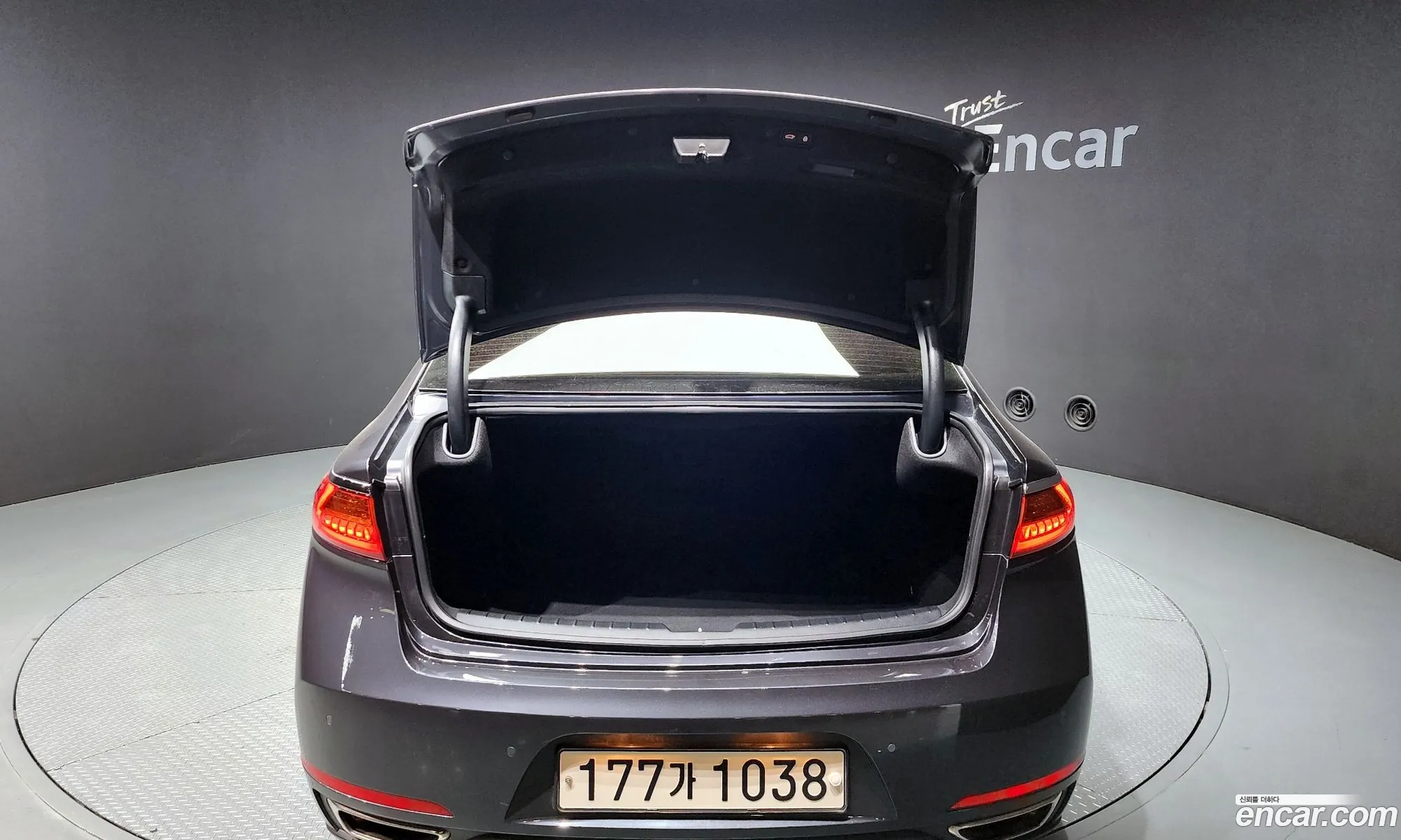 Kia K7 2019 — 16