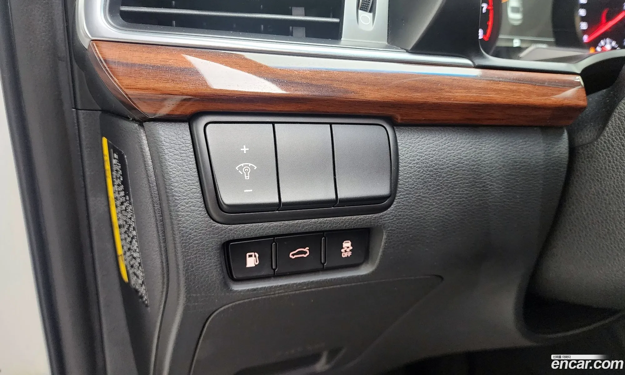 Kia K7 2017 — 11
