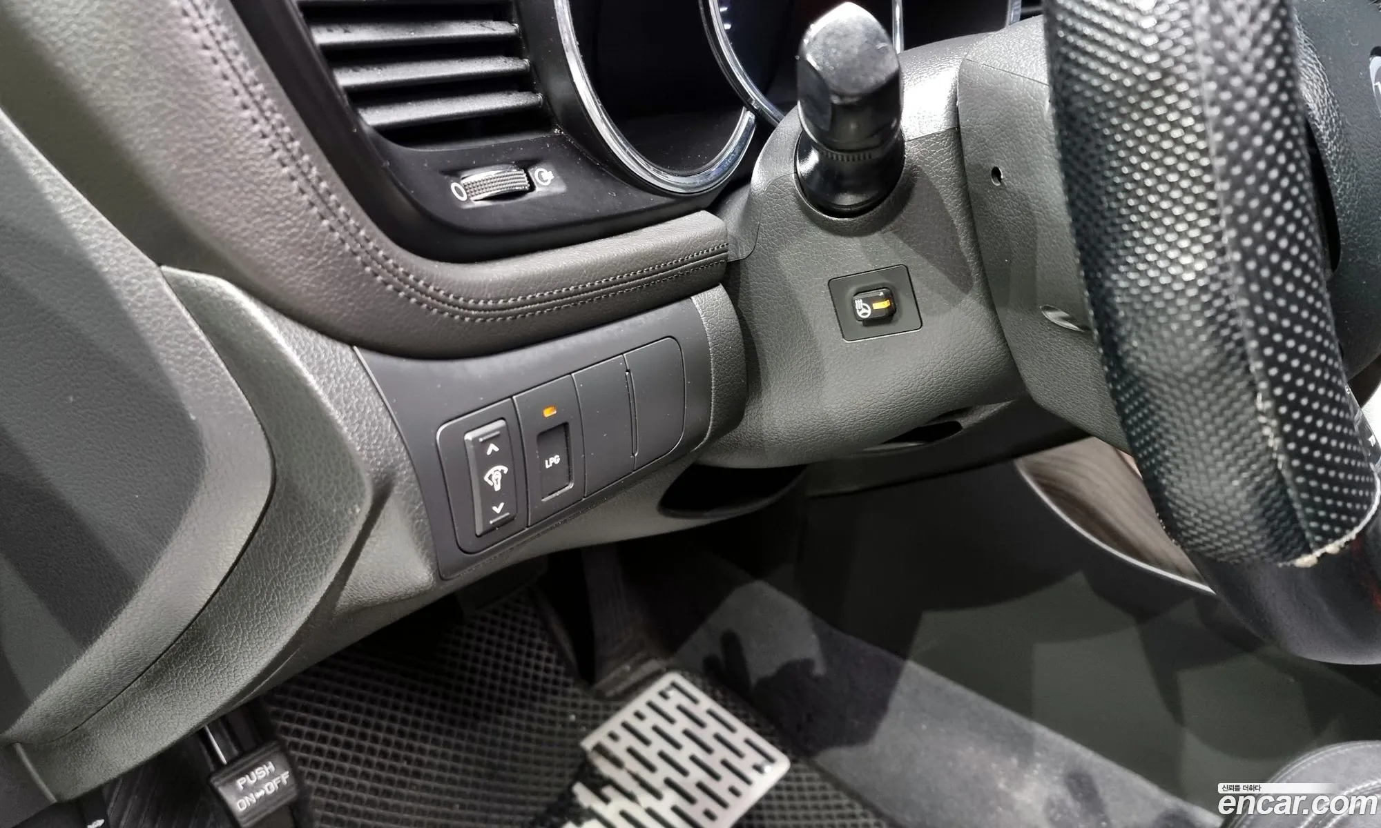 Kia K5 2010 — 19