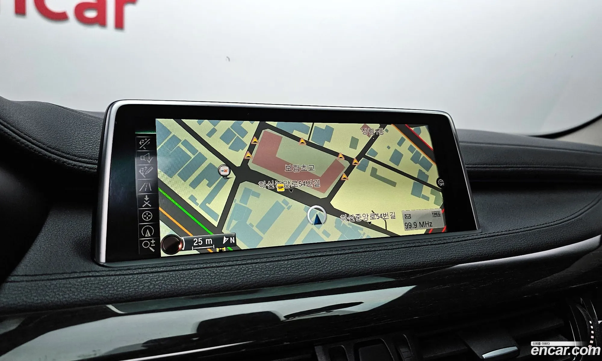 BMW X6 2015 WBAKV2103F0N19974 — 15