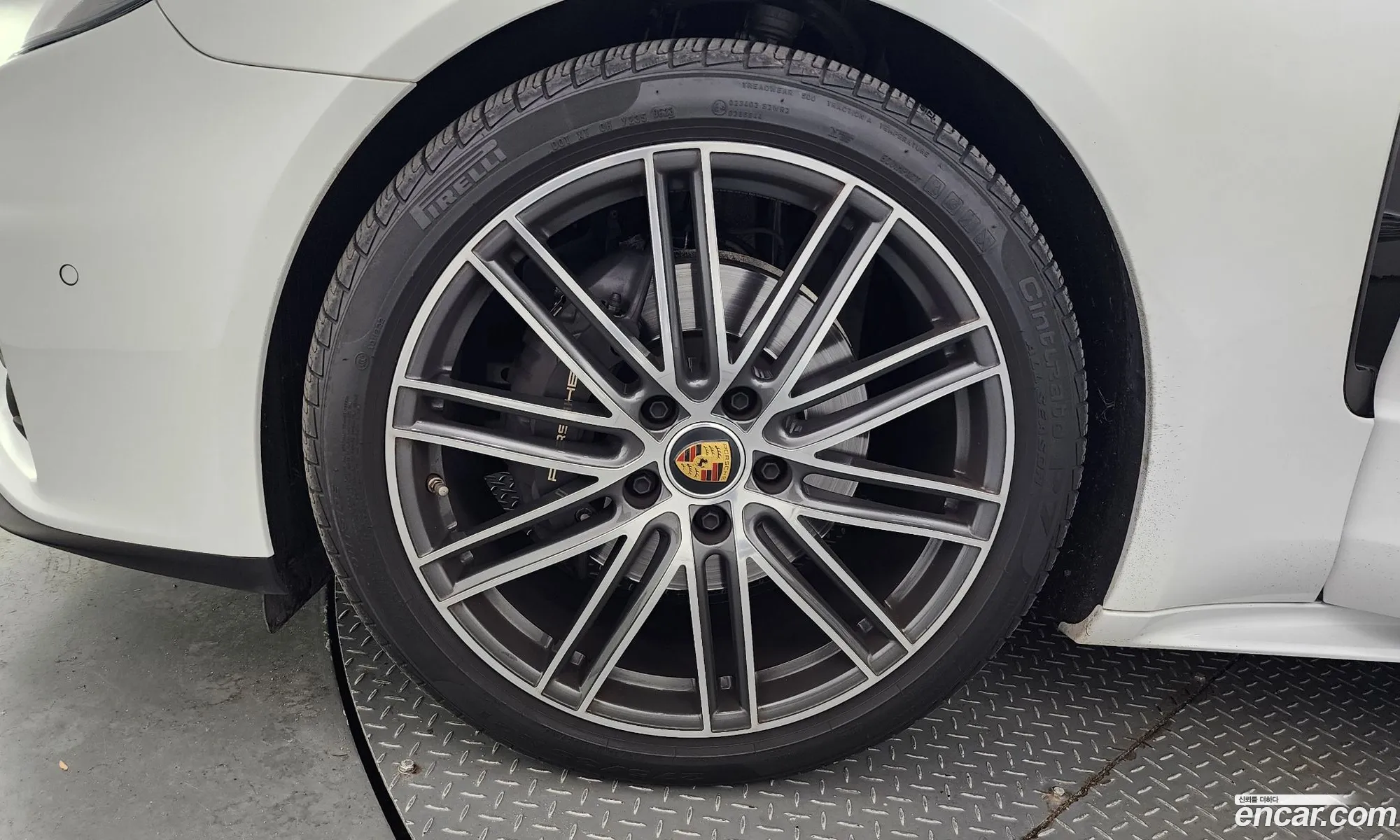 Porsche Panamera 2023 WP0AJ2974PL109227 — 17