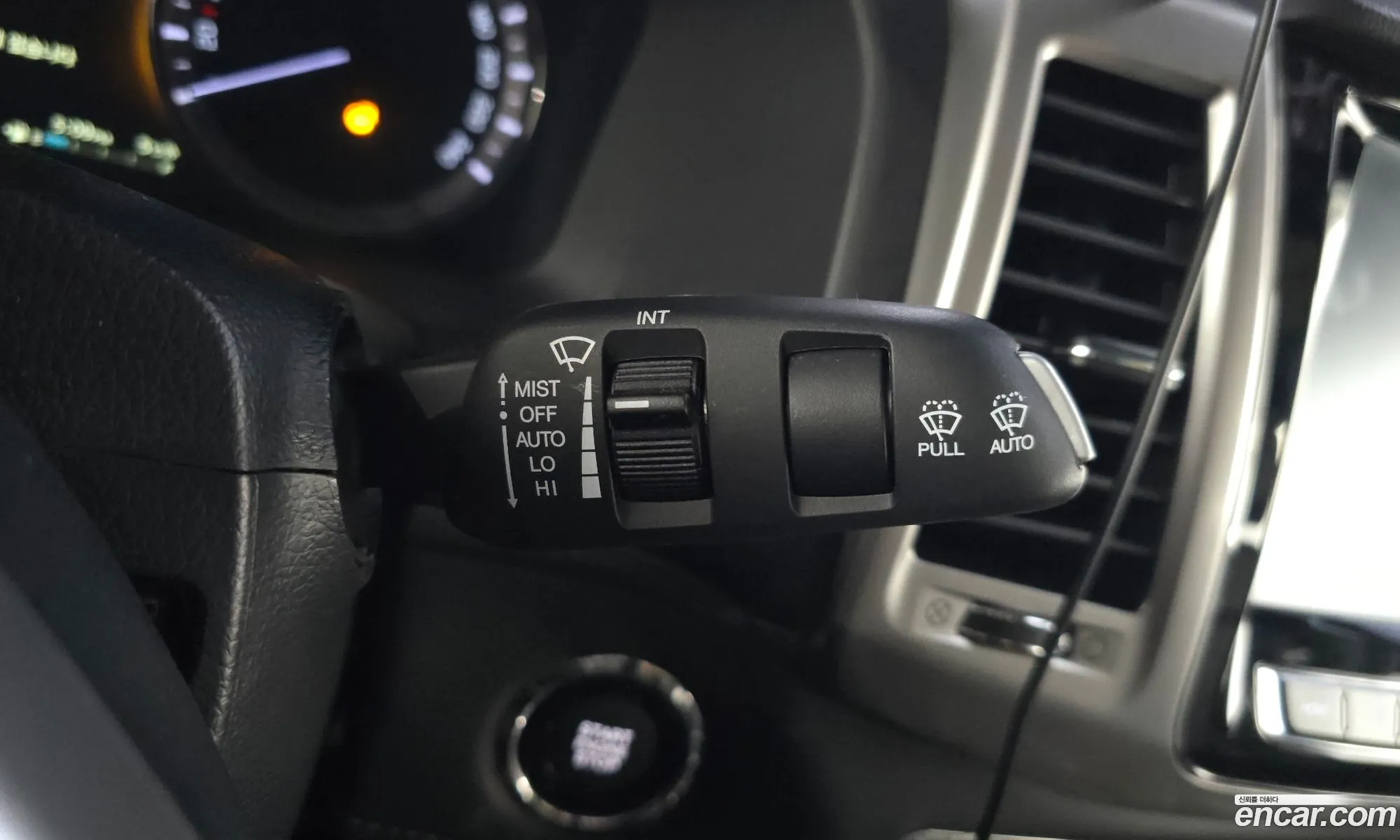 KG Mobility (SsangYong) Rexton Sports 2018 — 12