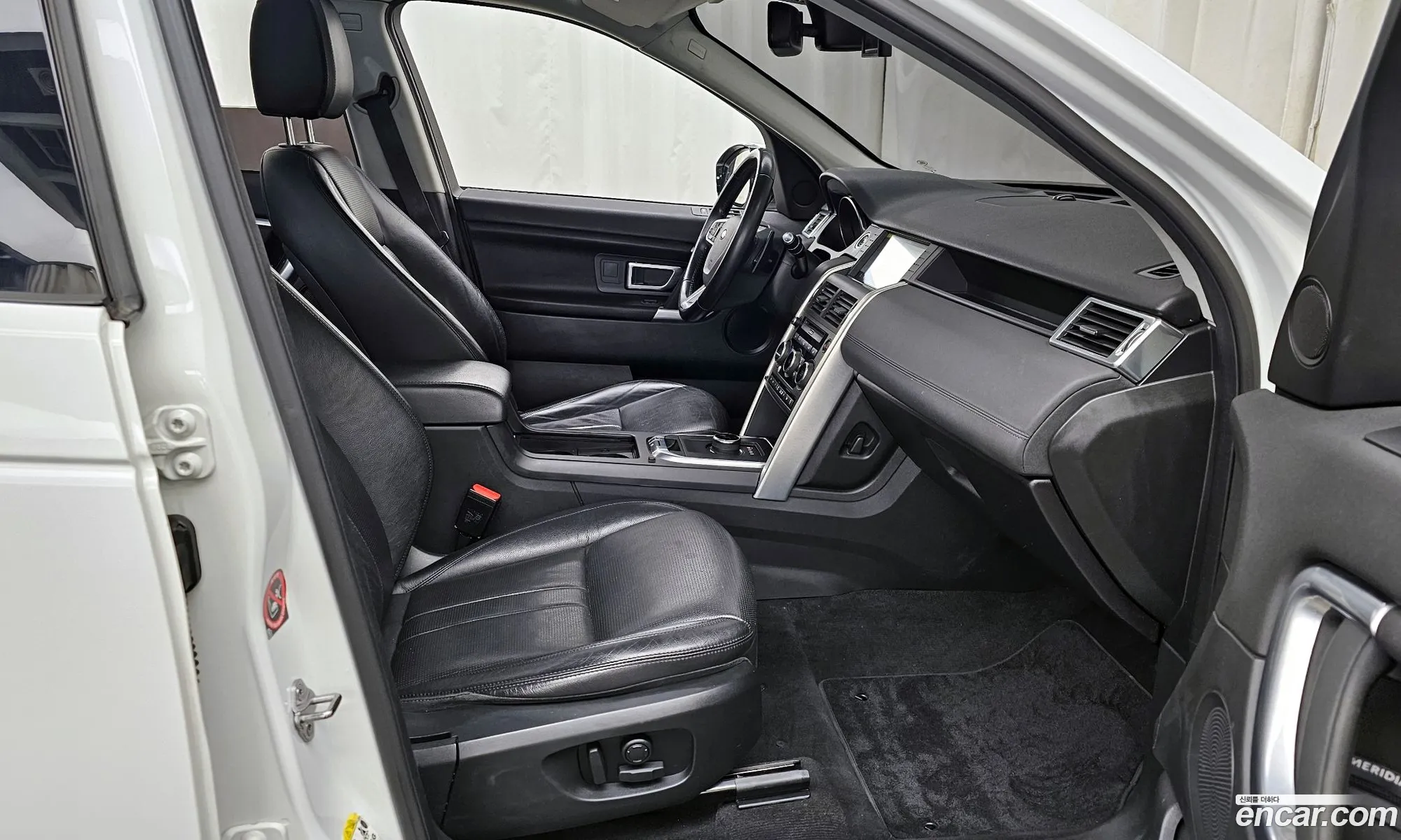 Land Rover Discovery Sport 2018 — 3