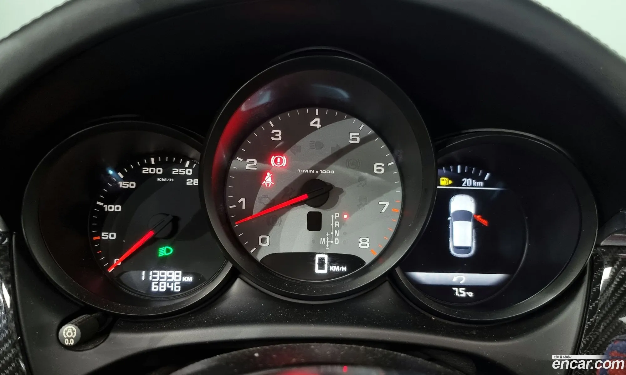 Porsche Macan 2015 WP1AB2955FLB63466 — 9