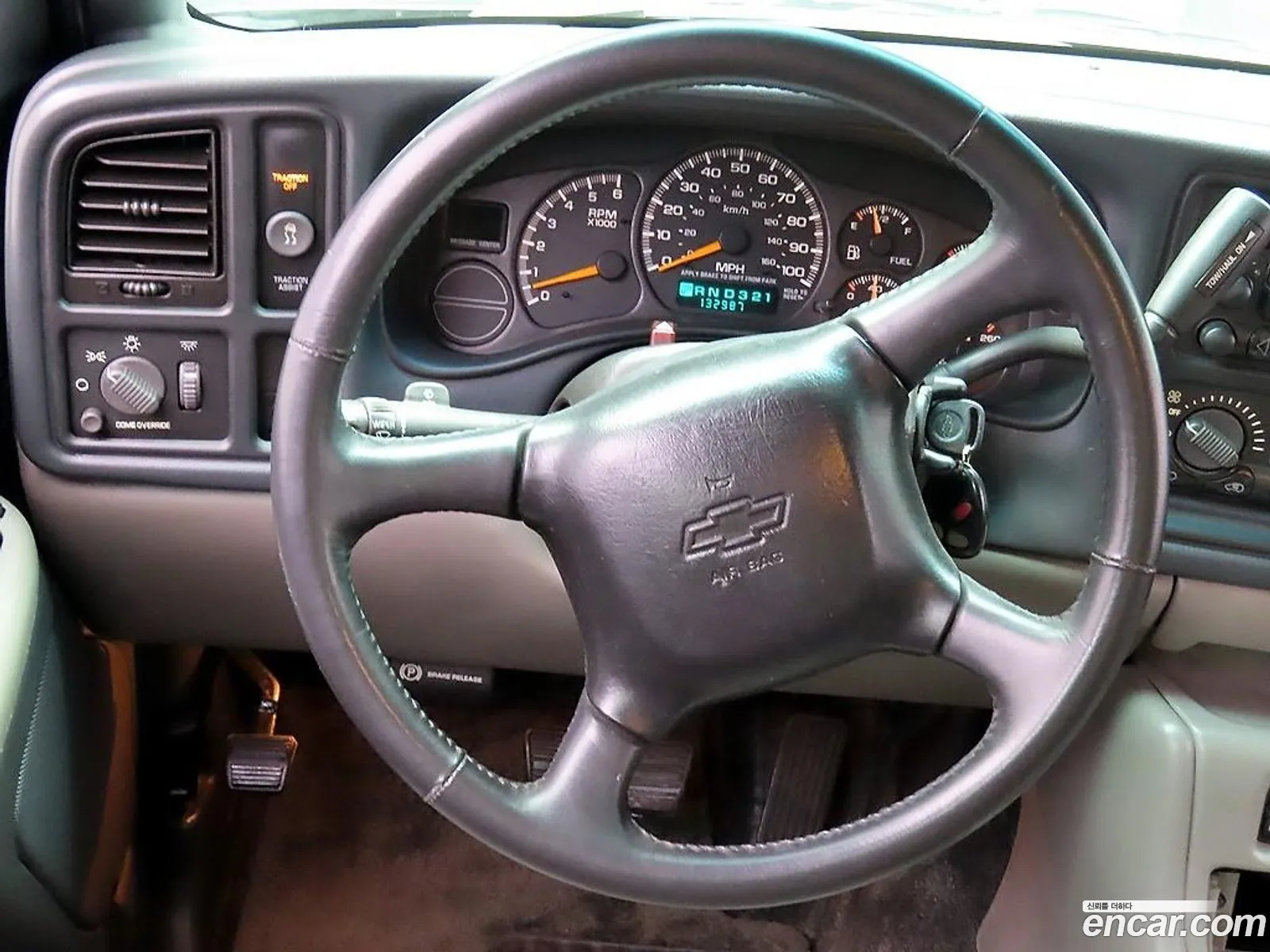 Chevrolet Tahoe 2000 — 12
