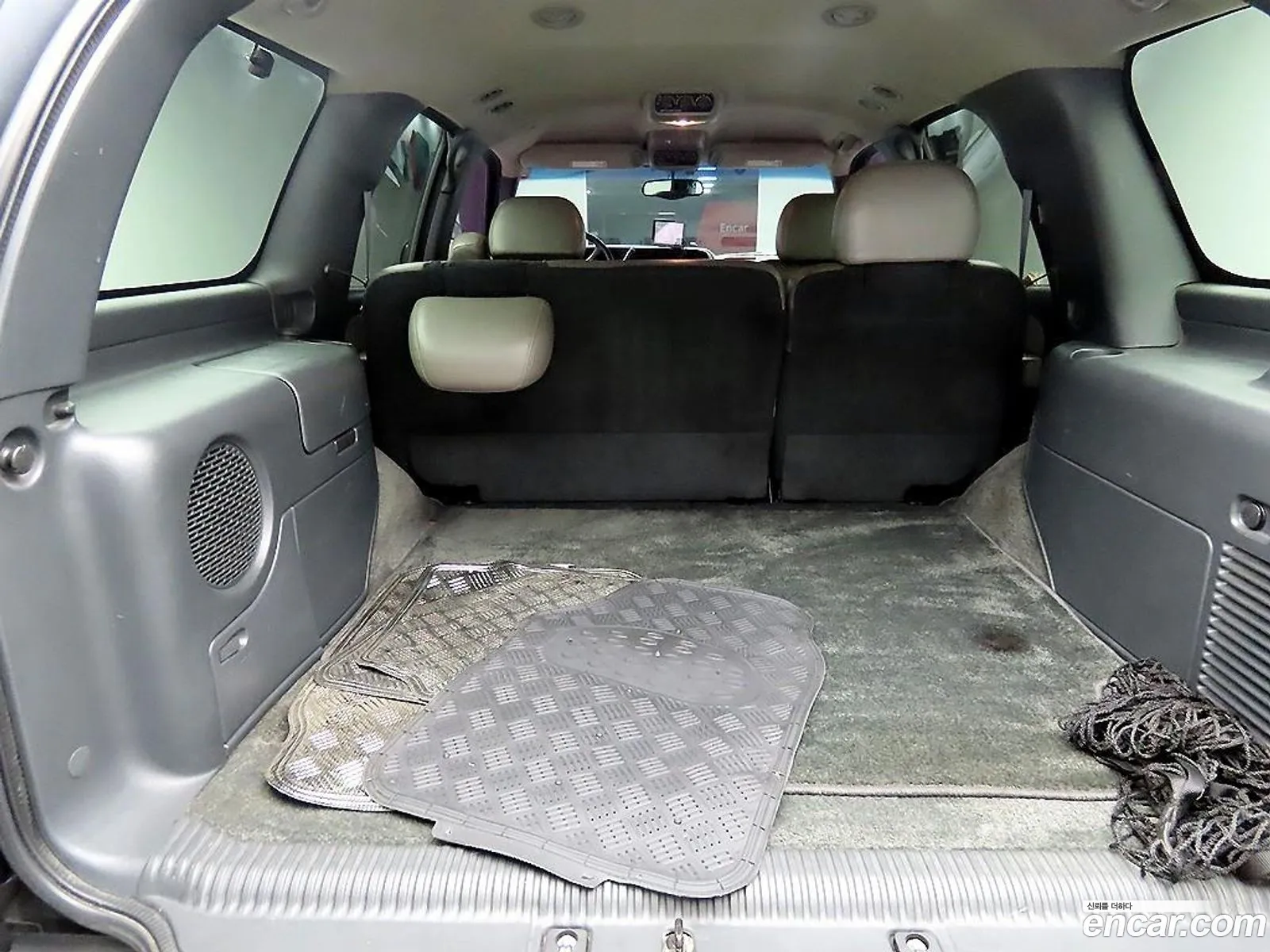 Chevrolet Tahoe 2000 — 9