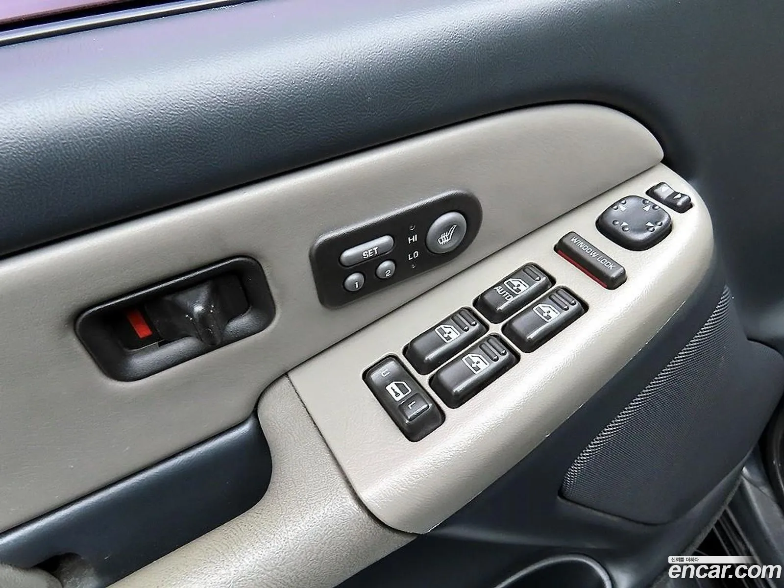 Chevrolet Tahoe 2000 — 4