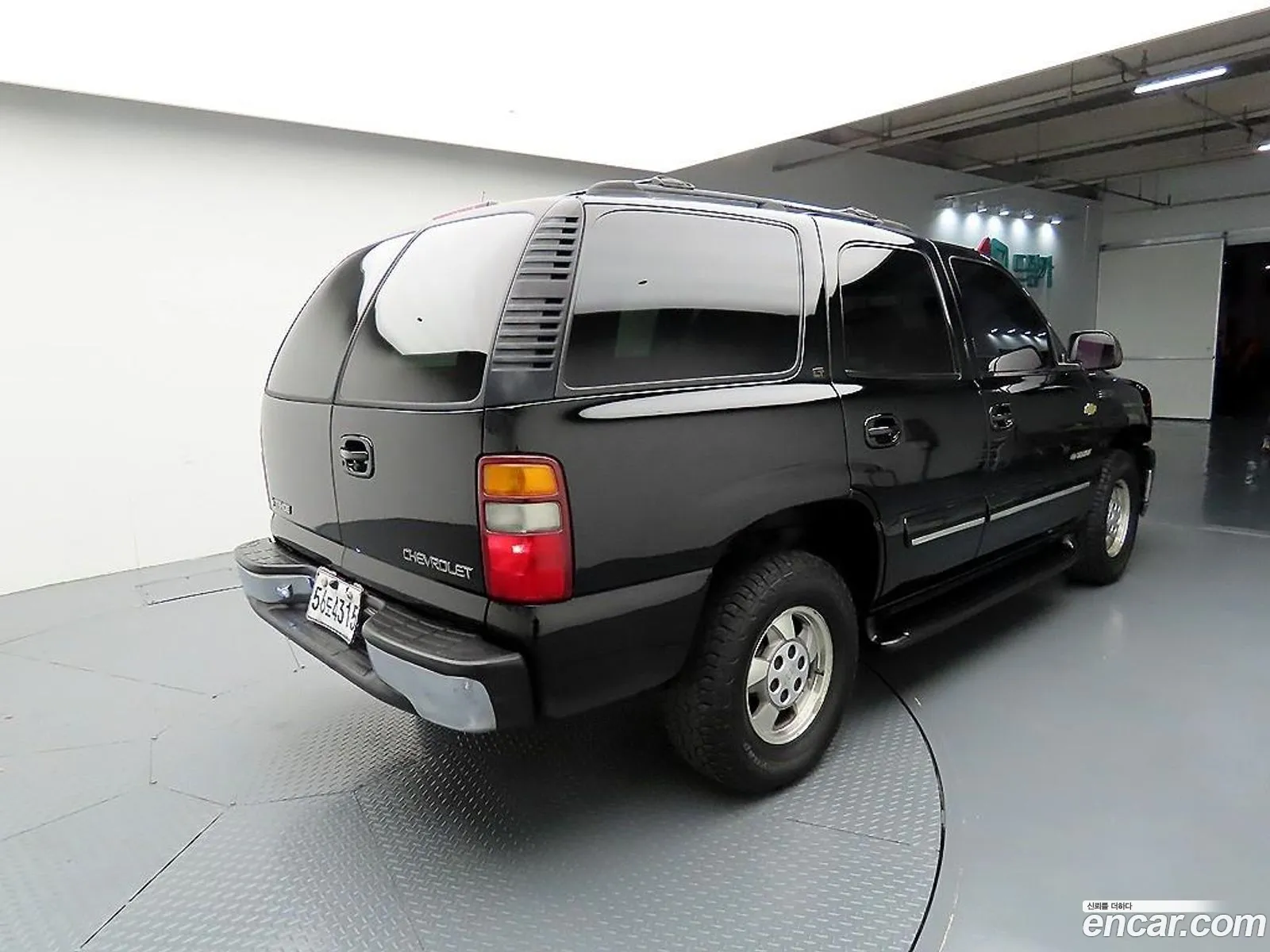 Chevrolet Tahoe 2000 — 16