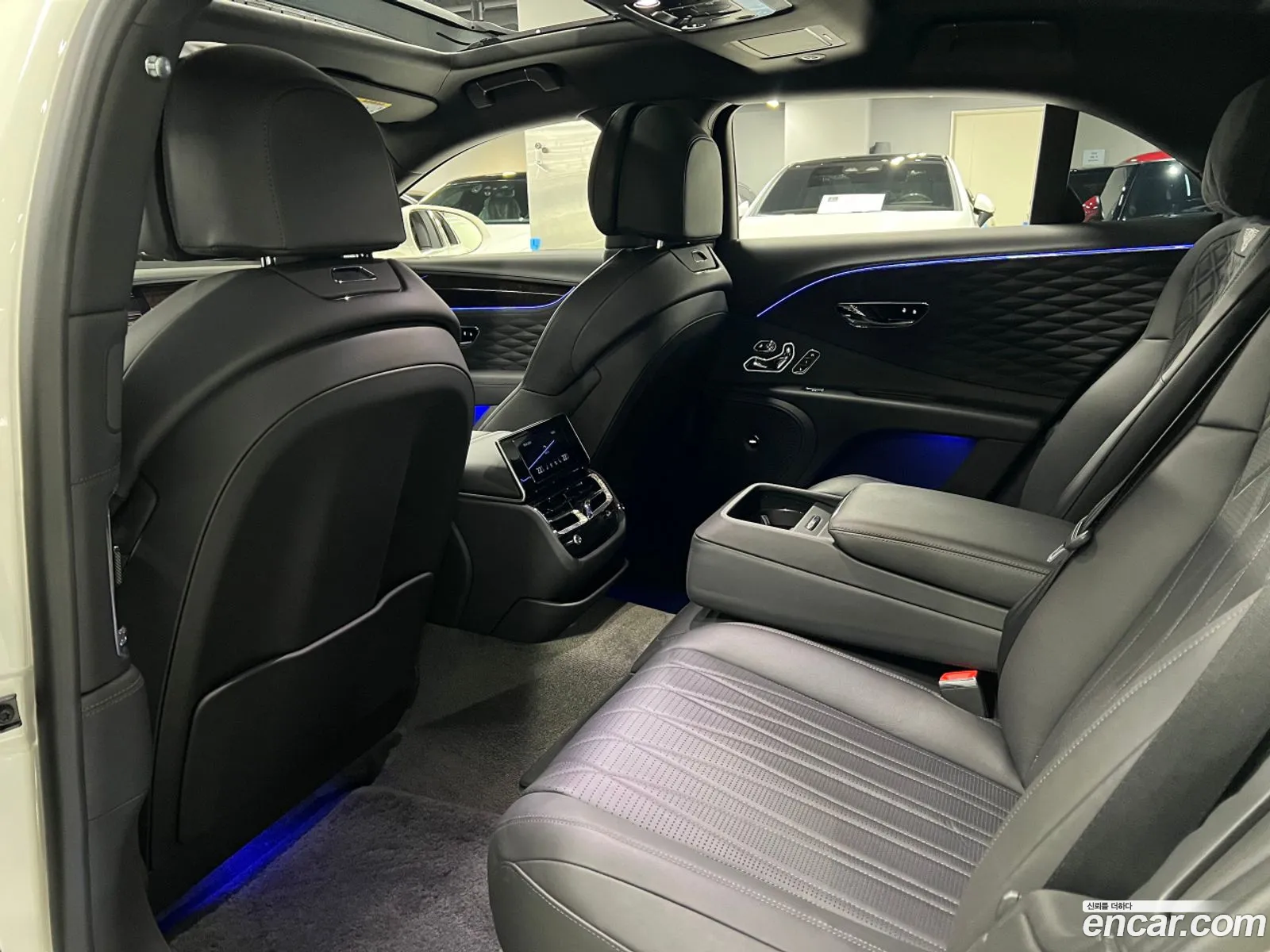Bentley Flying Spur 2021 — 15