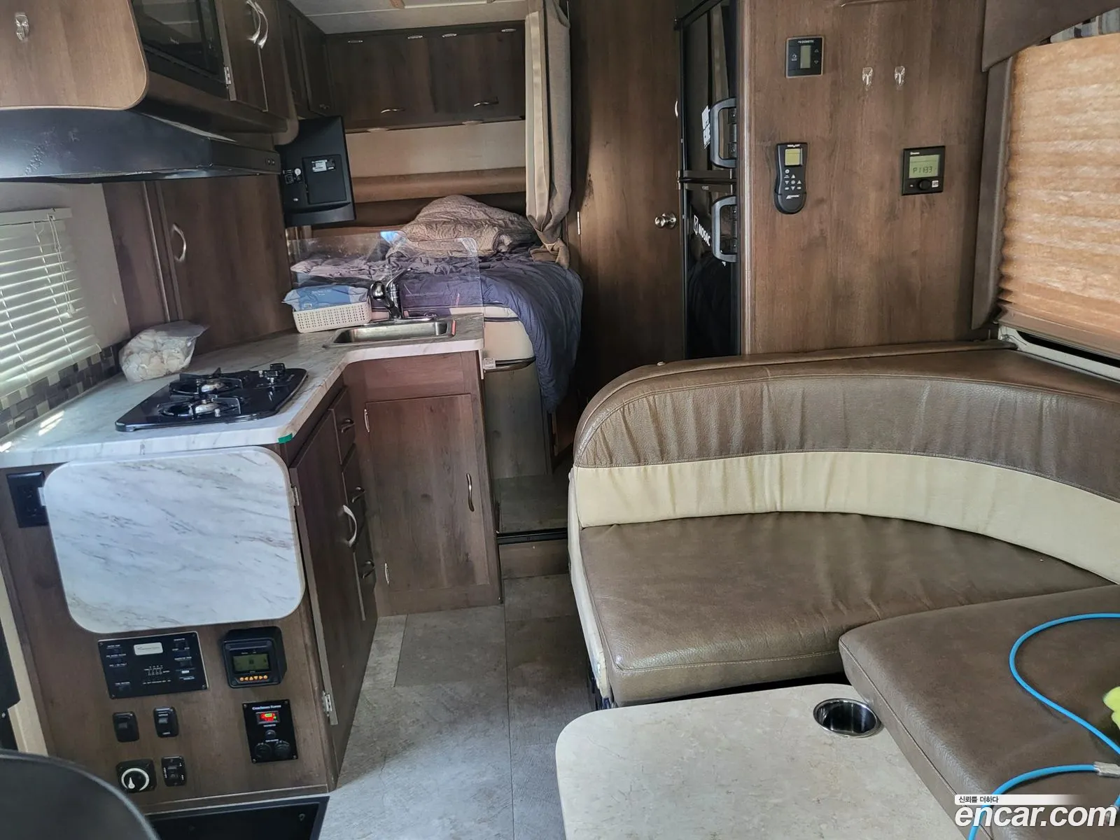 Ford Transit 2018 — 17