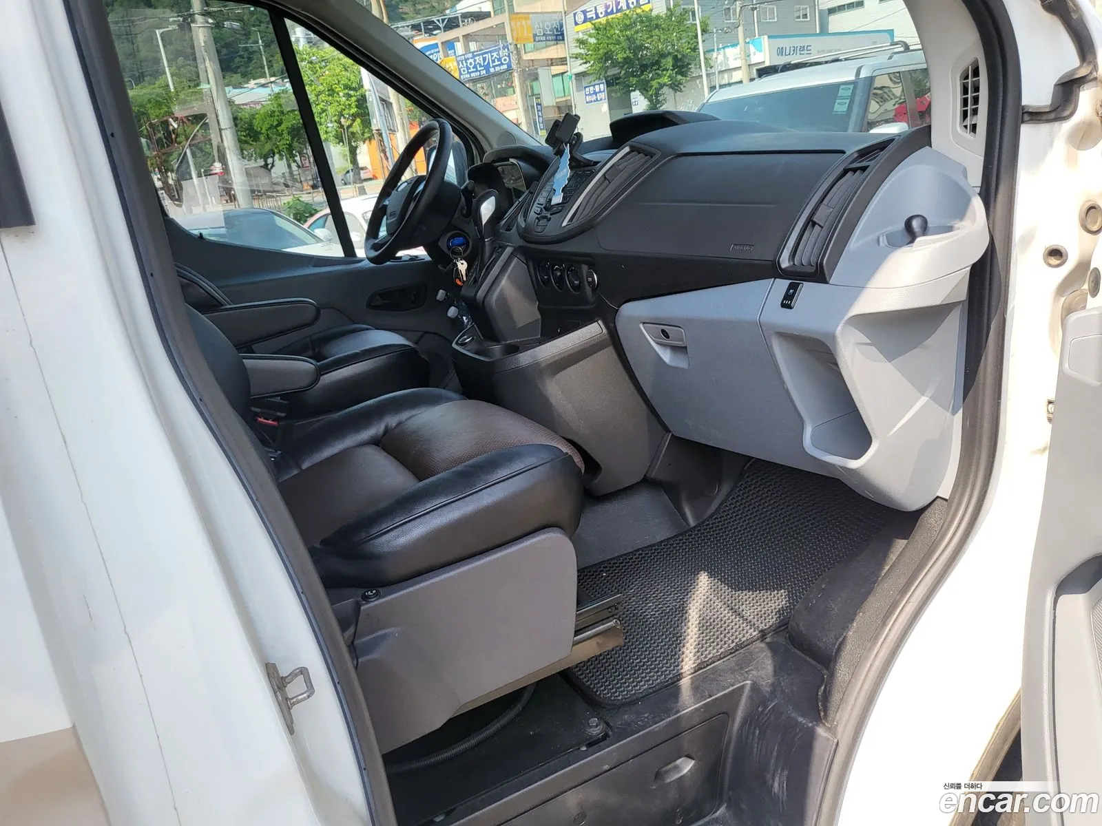 Ford Transit 2018 — 3