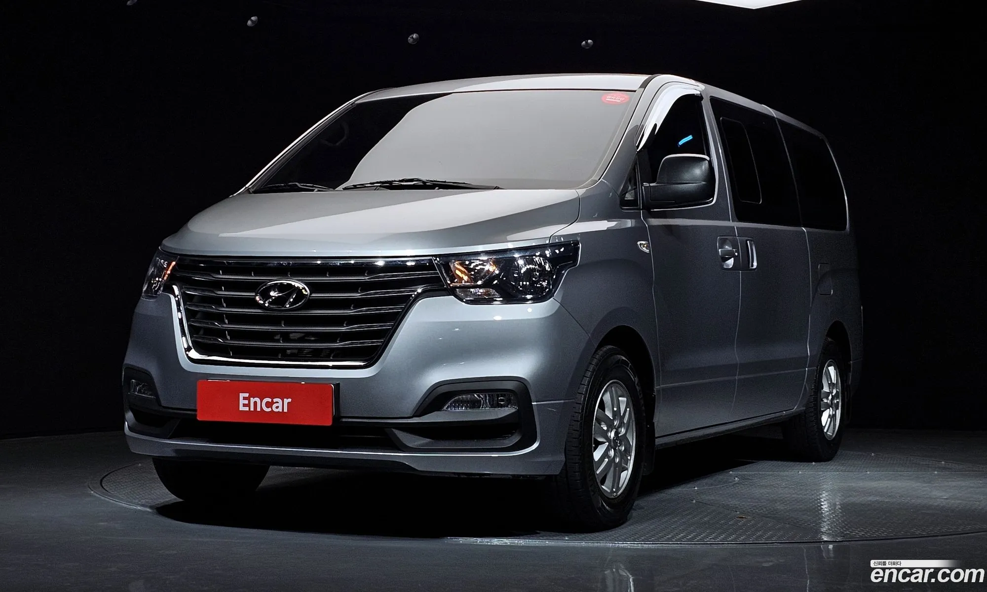Hyundai Grand Starex 2021 — 20
