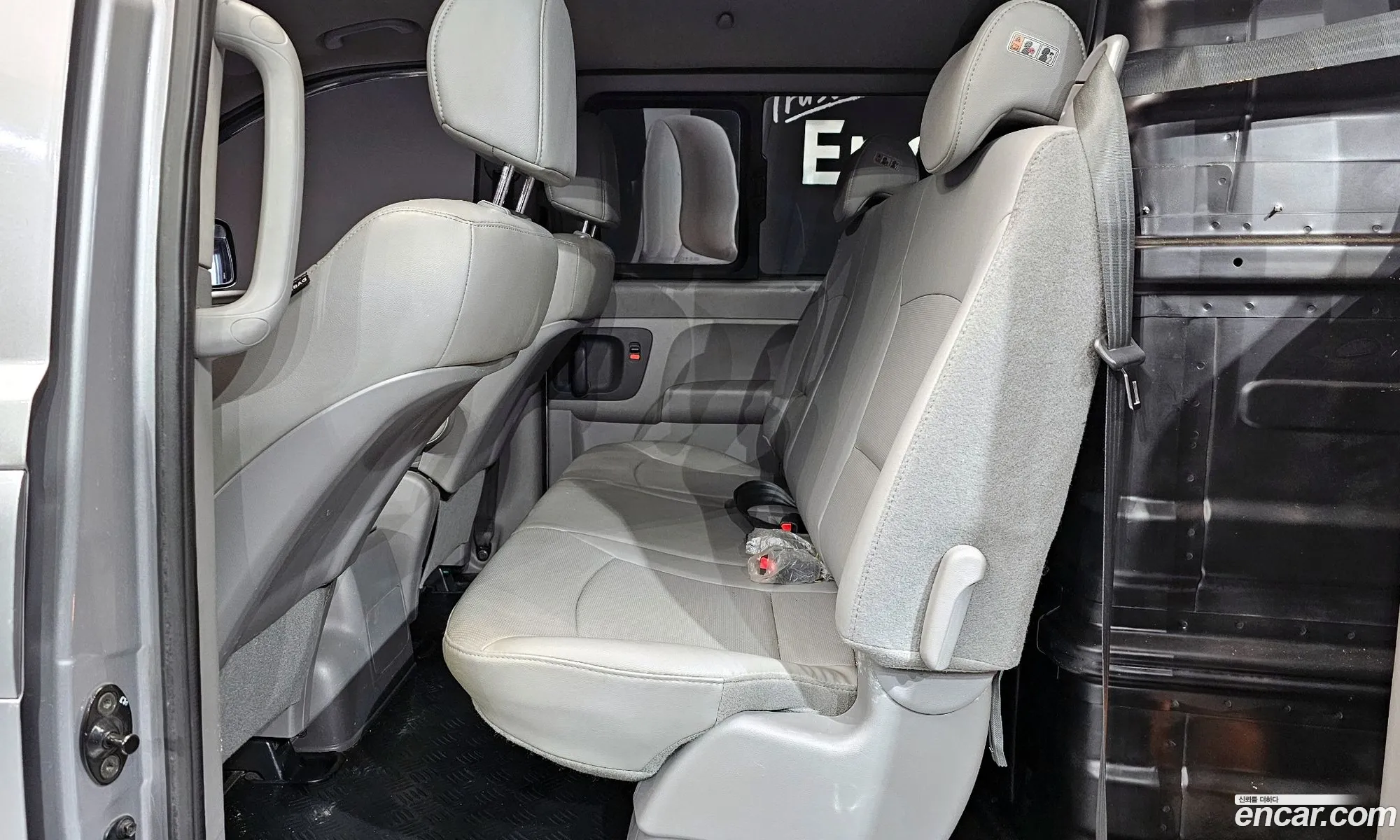 Hyundai Grand Starex 2021 — 18
