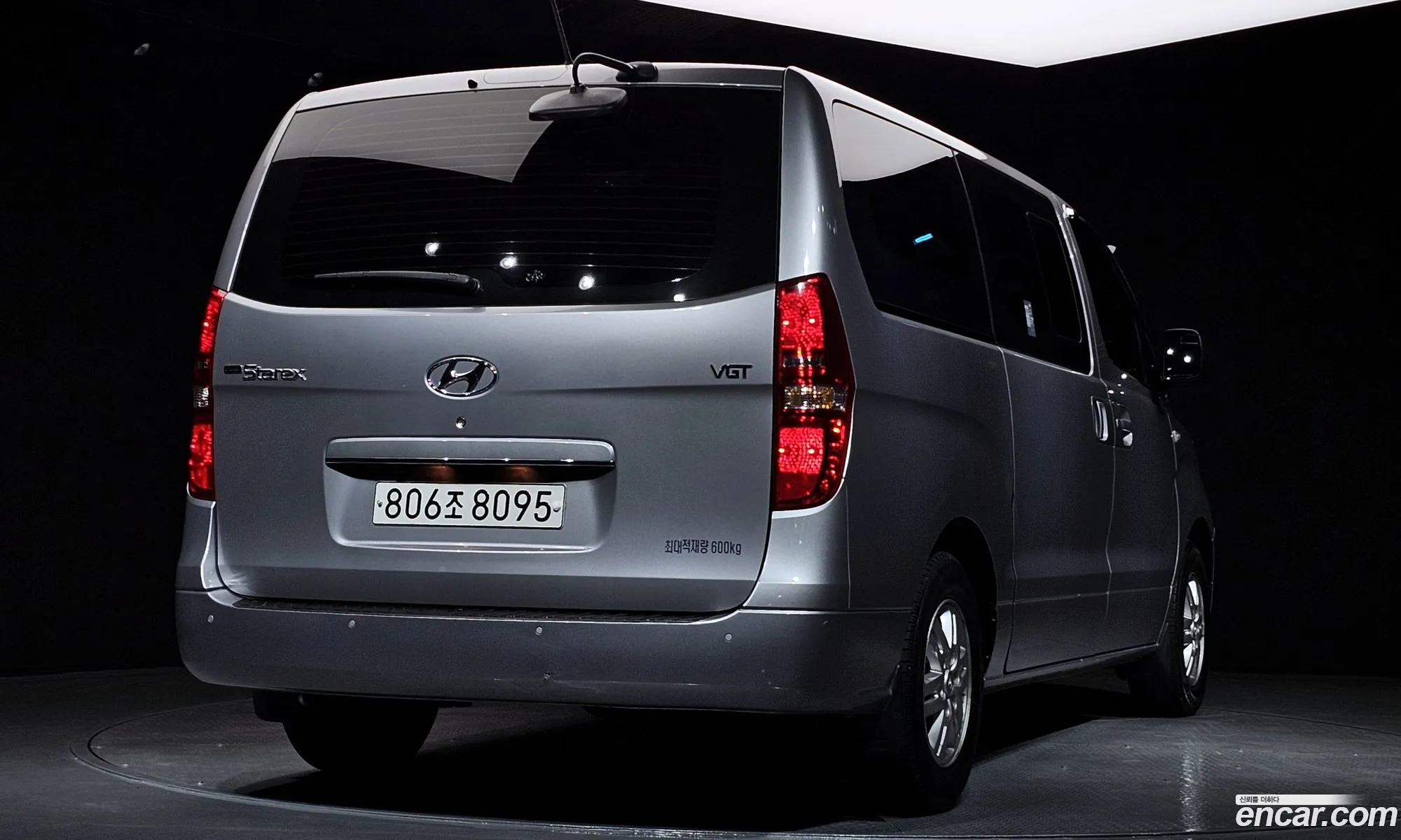 Hyundai Grand Starex 2021 — 15