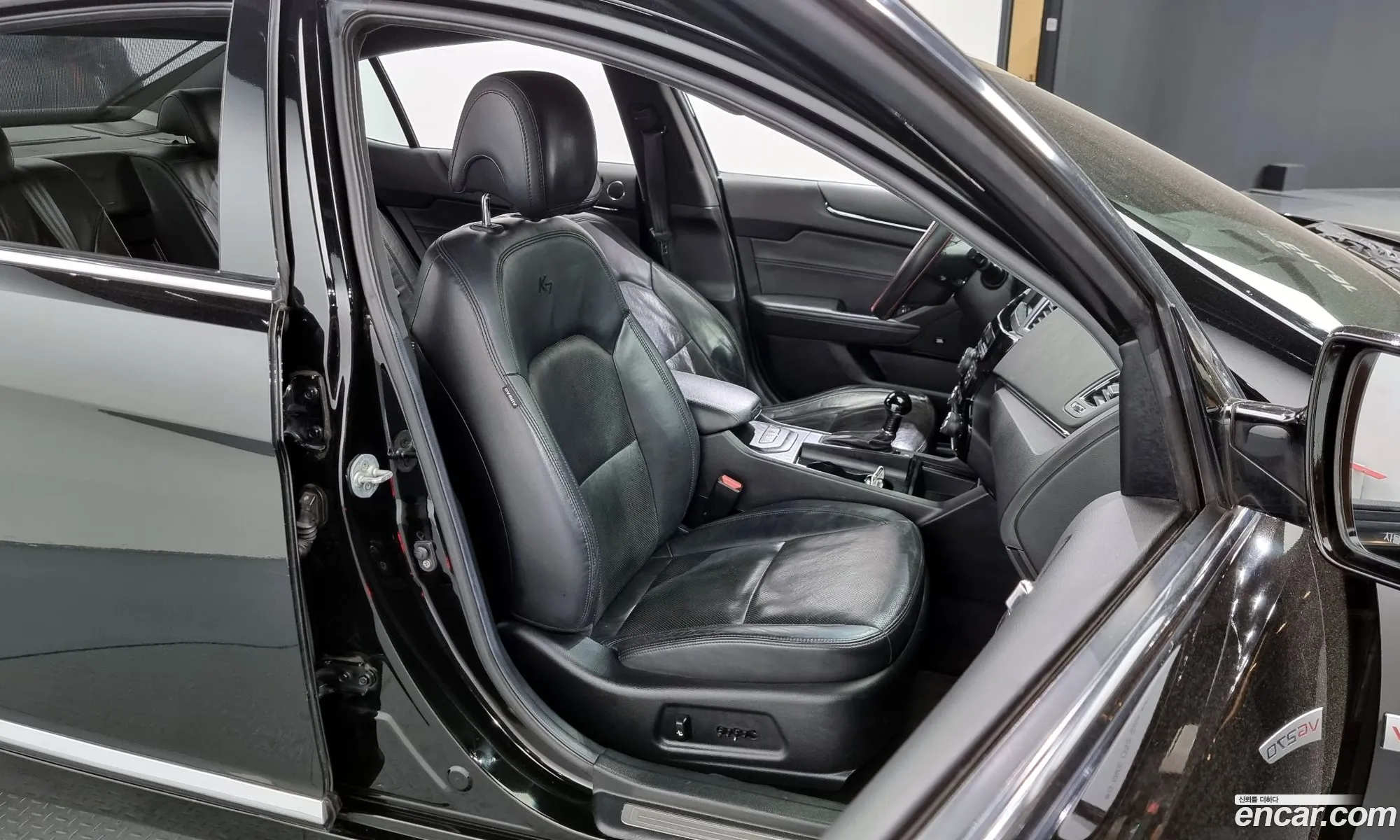 Kia K7 2011 — 13