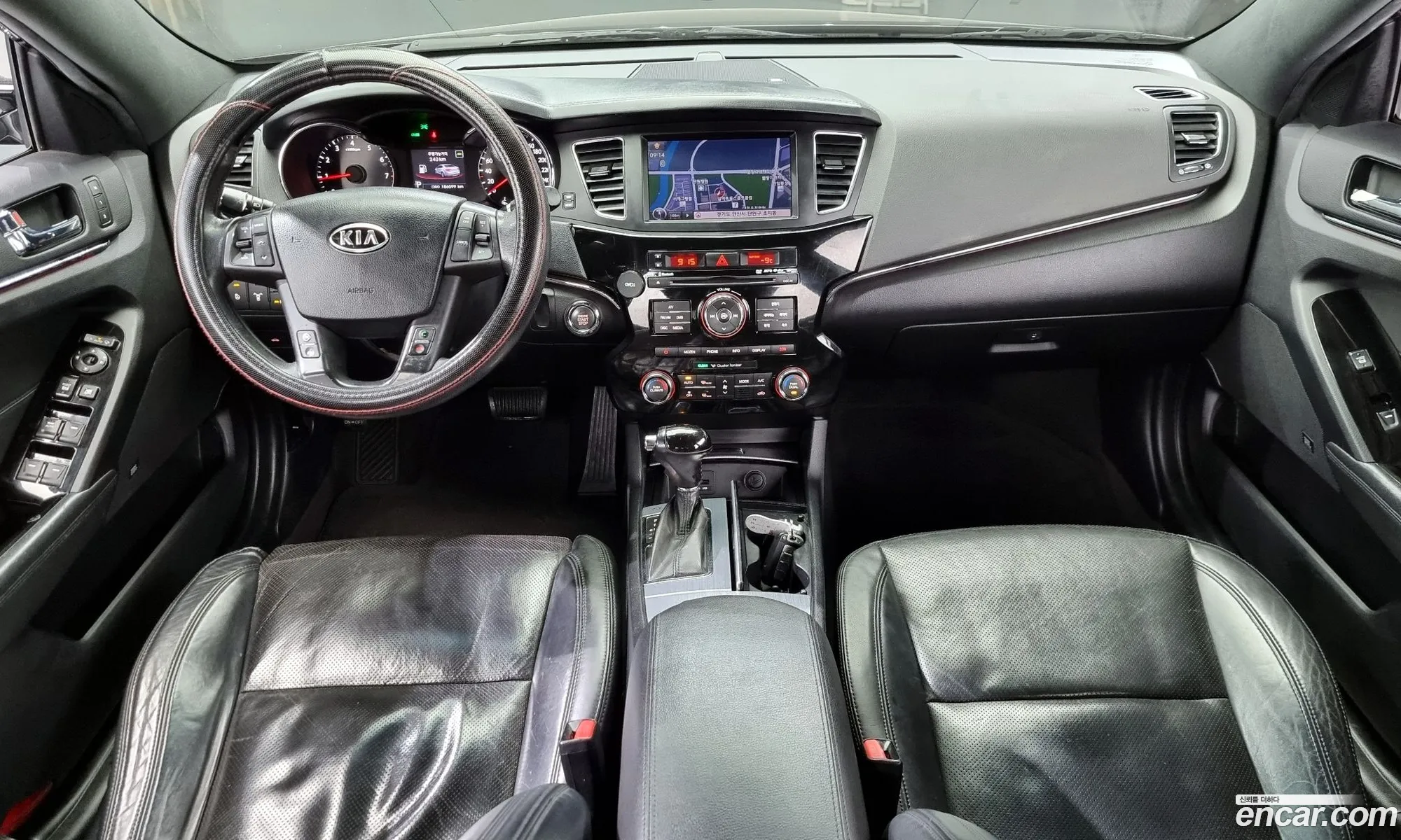Kia K7 2011 — 18