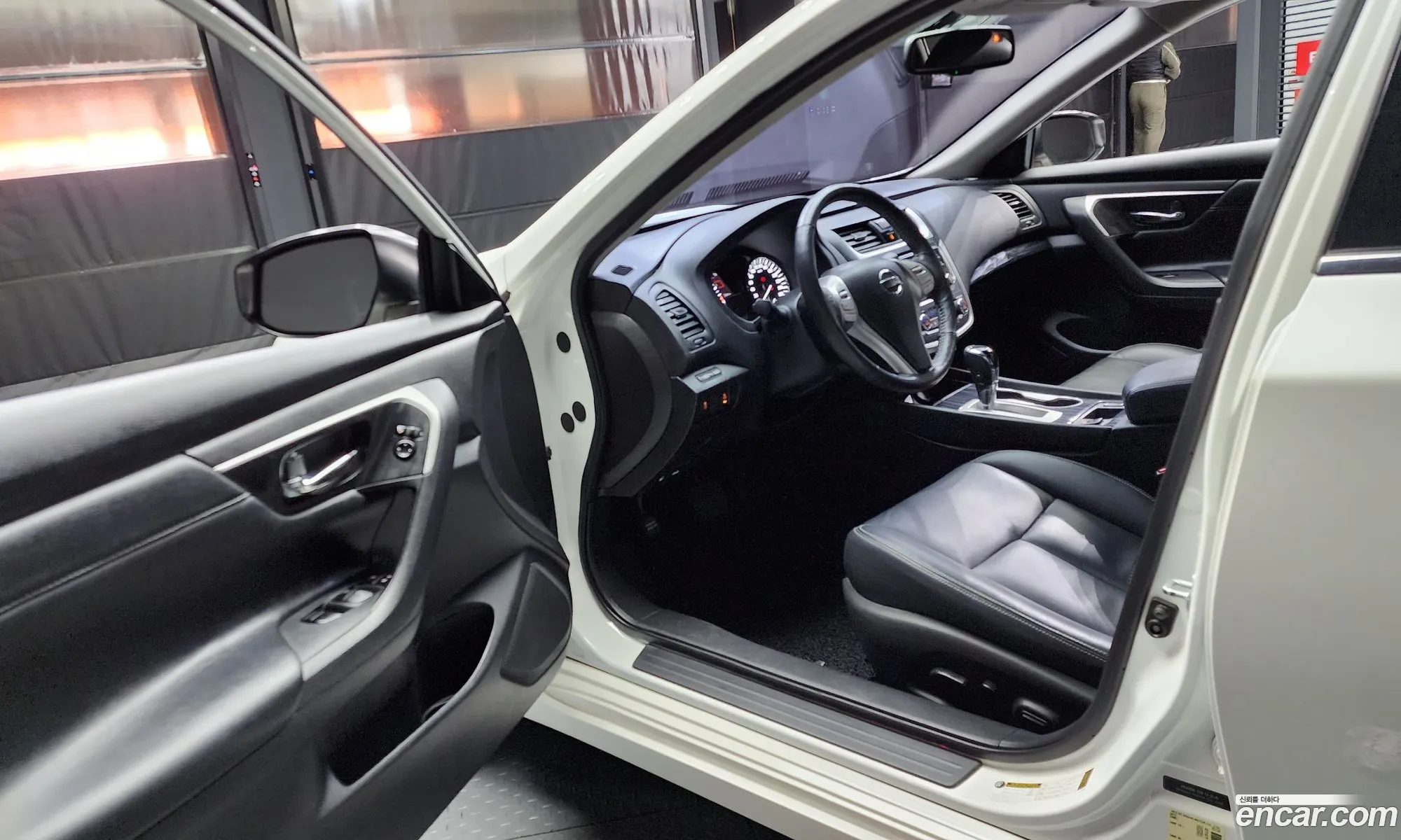 Nissan Altima 2016 1N4AL3AP3HC105205 — 3