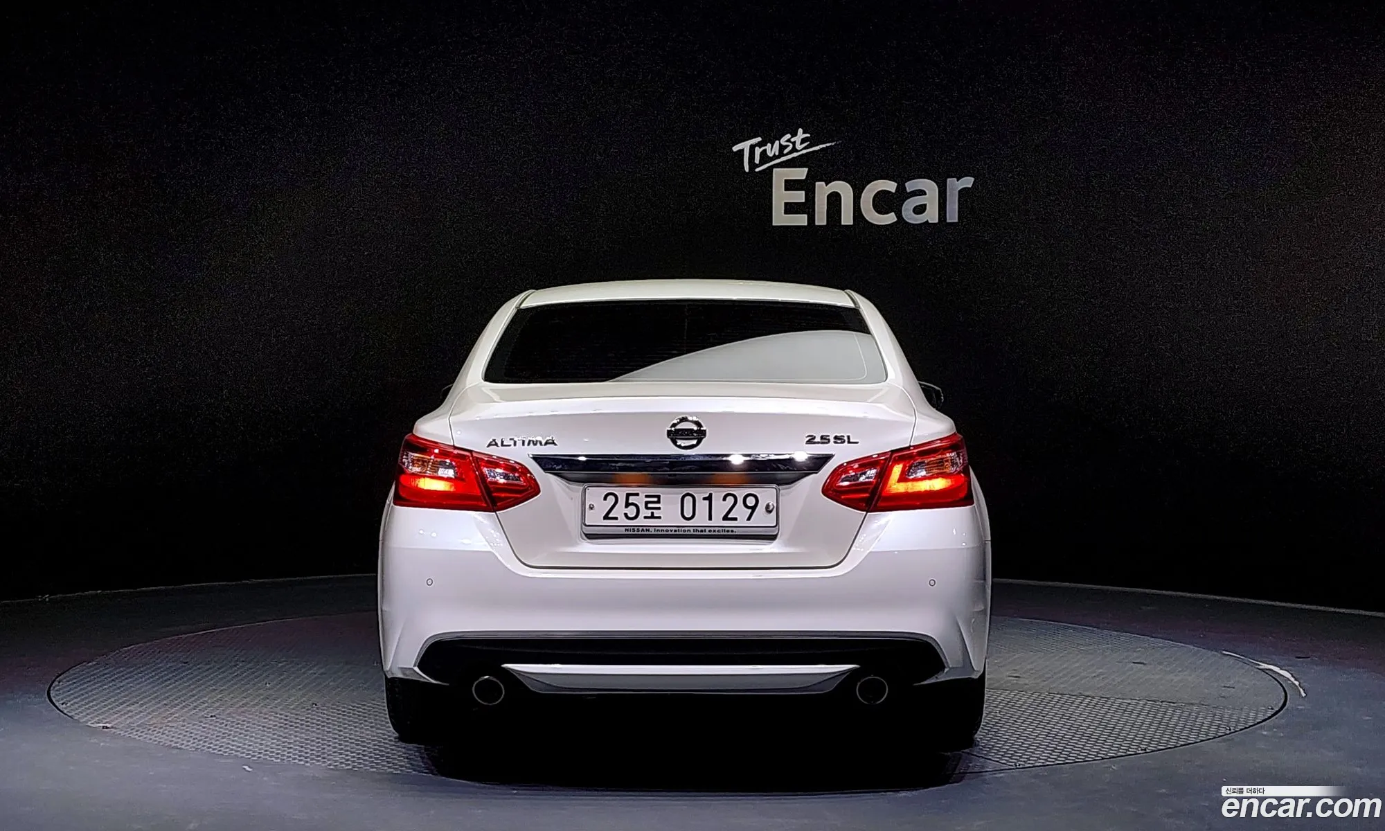 Nissan Altima 2016 1N4AL3AP3HC105205 — 10