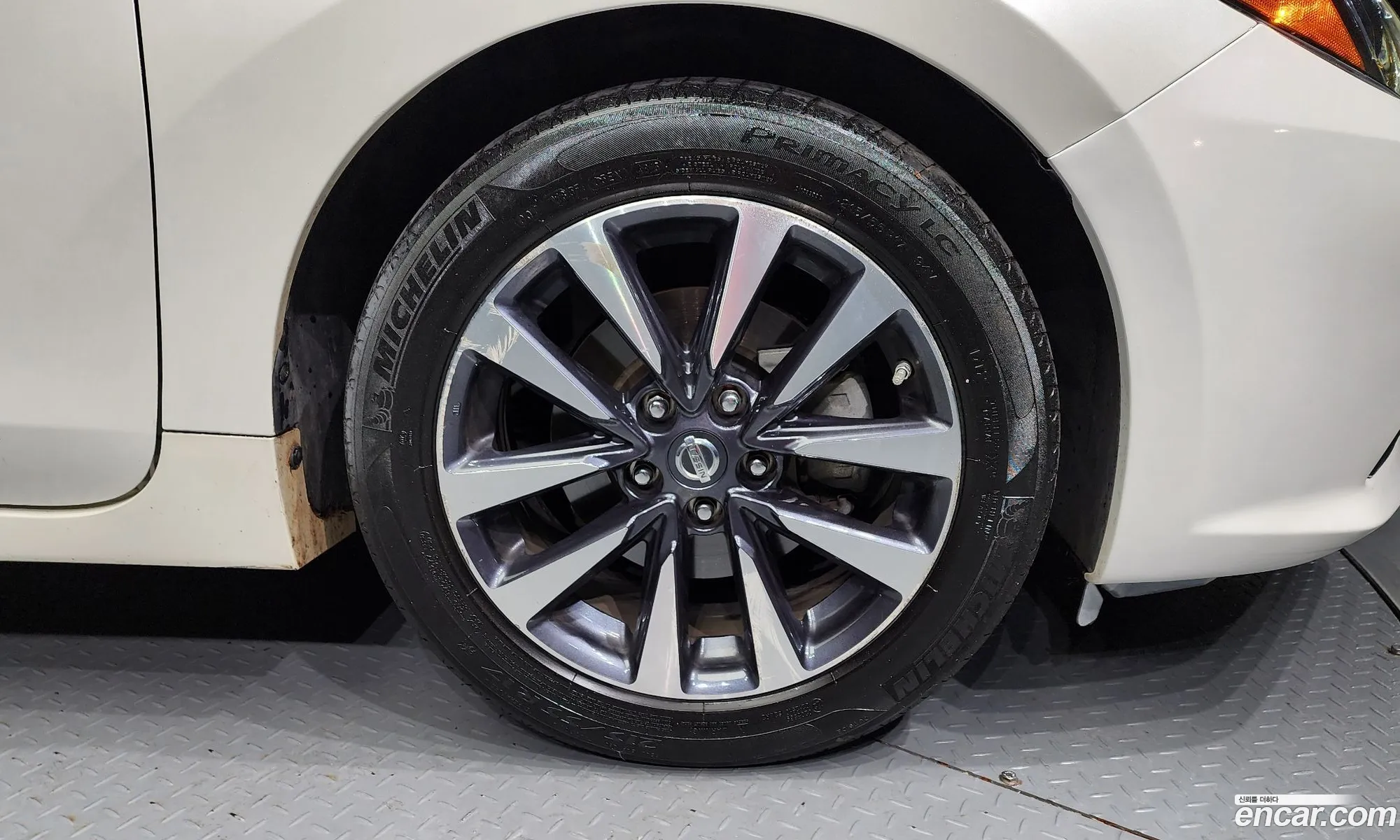 Nissan Altima 2016 1N4AL3AP3HC105205 — 6