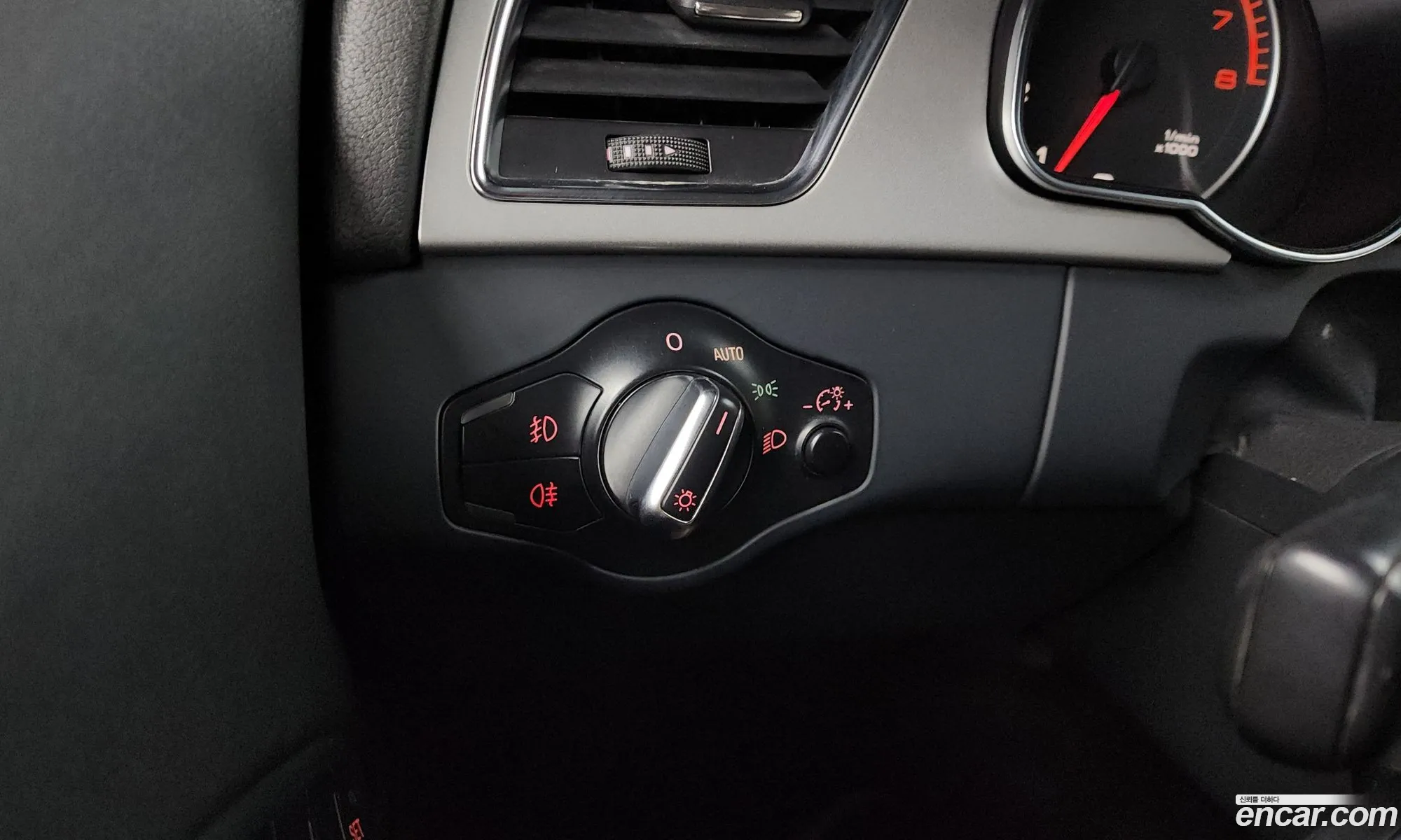 Audi A5 2011 WAUZZZ8F6BN023375 — 13
