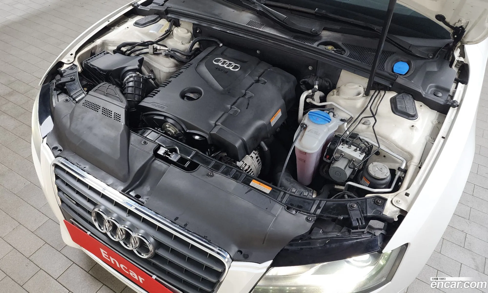 Audi A5 2011 WAUZZZ8F6BN023375 — 10