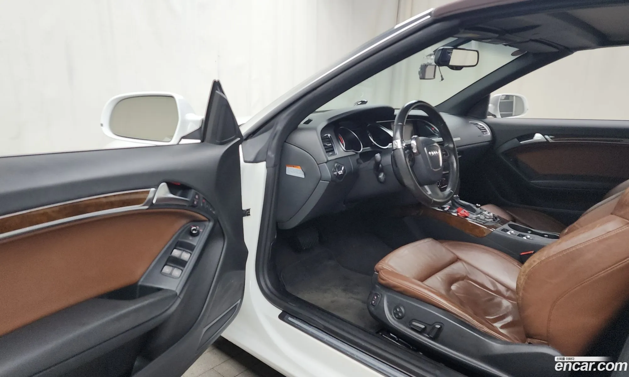 Audi A5 2011 WAUZZZ8F6BN023375 — 17