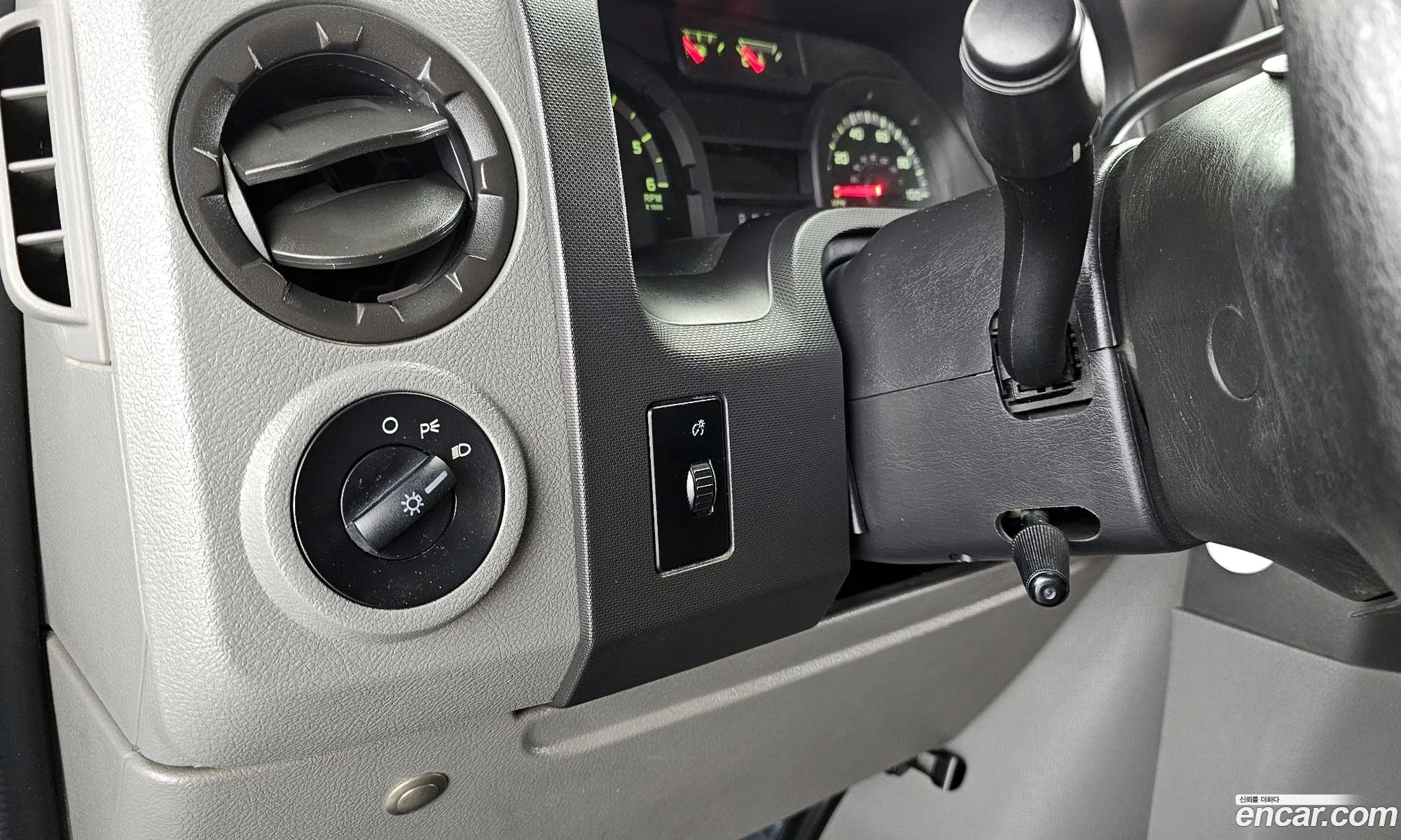 Ford E-Series 2012 1FBSS3BL3CDA42241 — 5