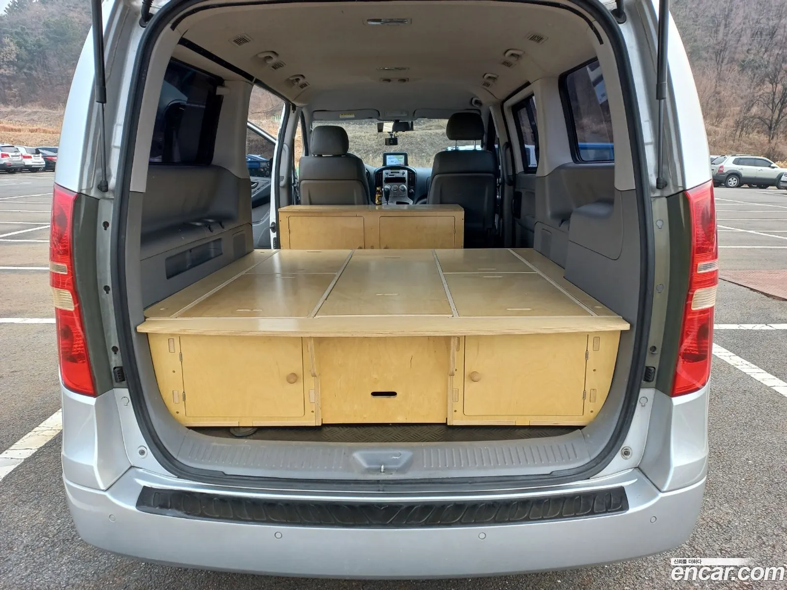 Hyundai Grand Starex 2010 — 16