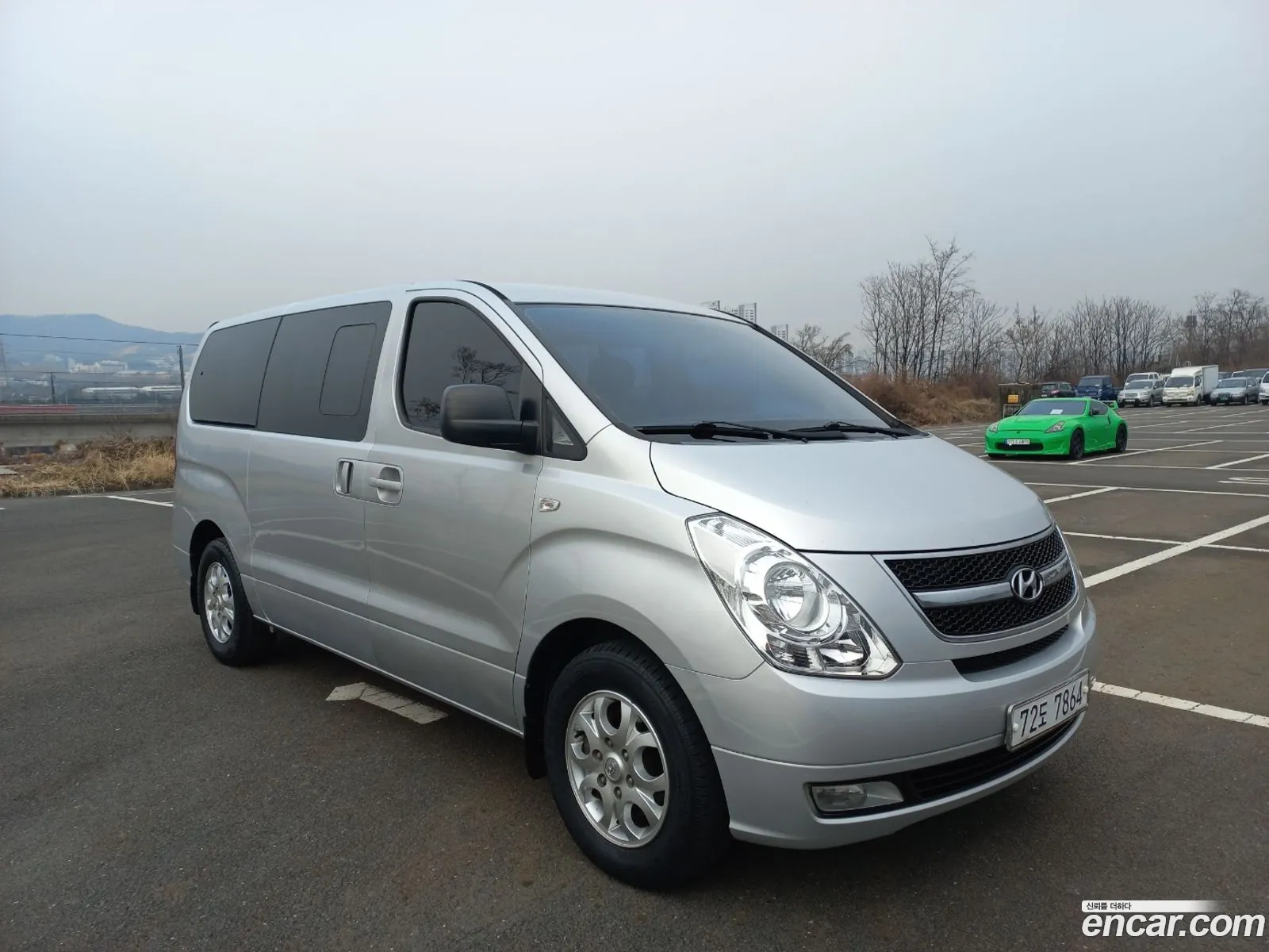 Hyundai Grand Starex 2010 — 18