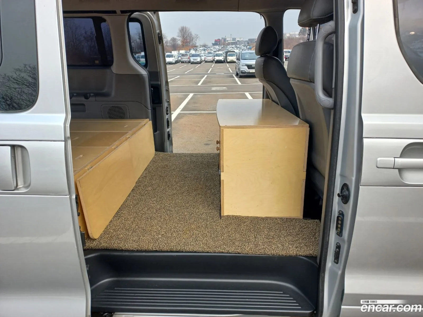 Hyundai Grand Starex 2010 — 19