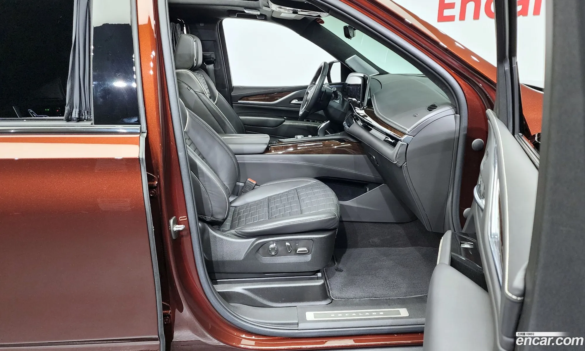 Cadillac Escalade 2022 — 13