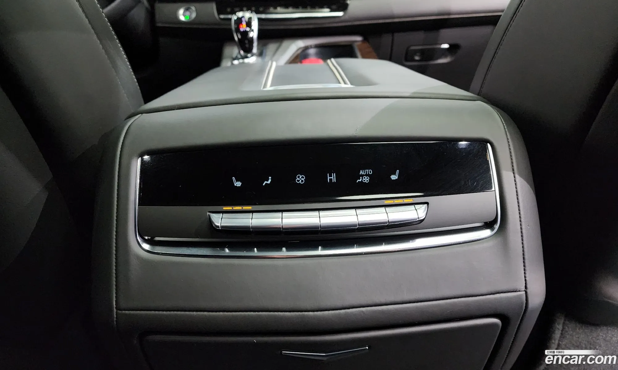 Cadillac Escalade 2022 — 4